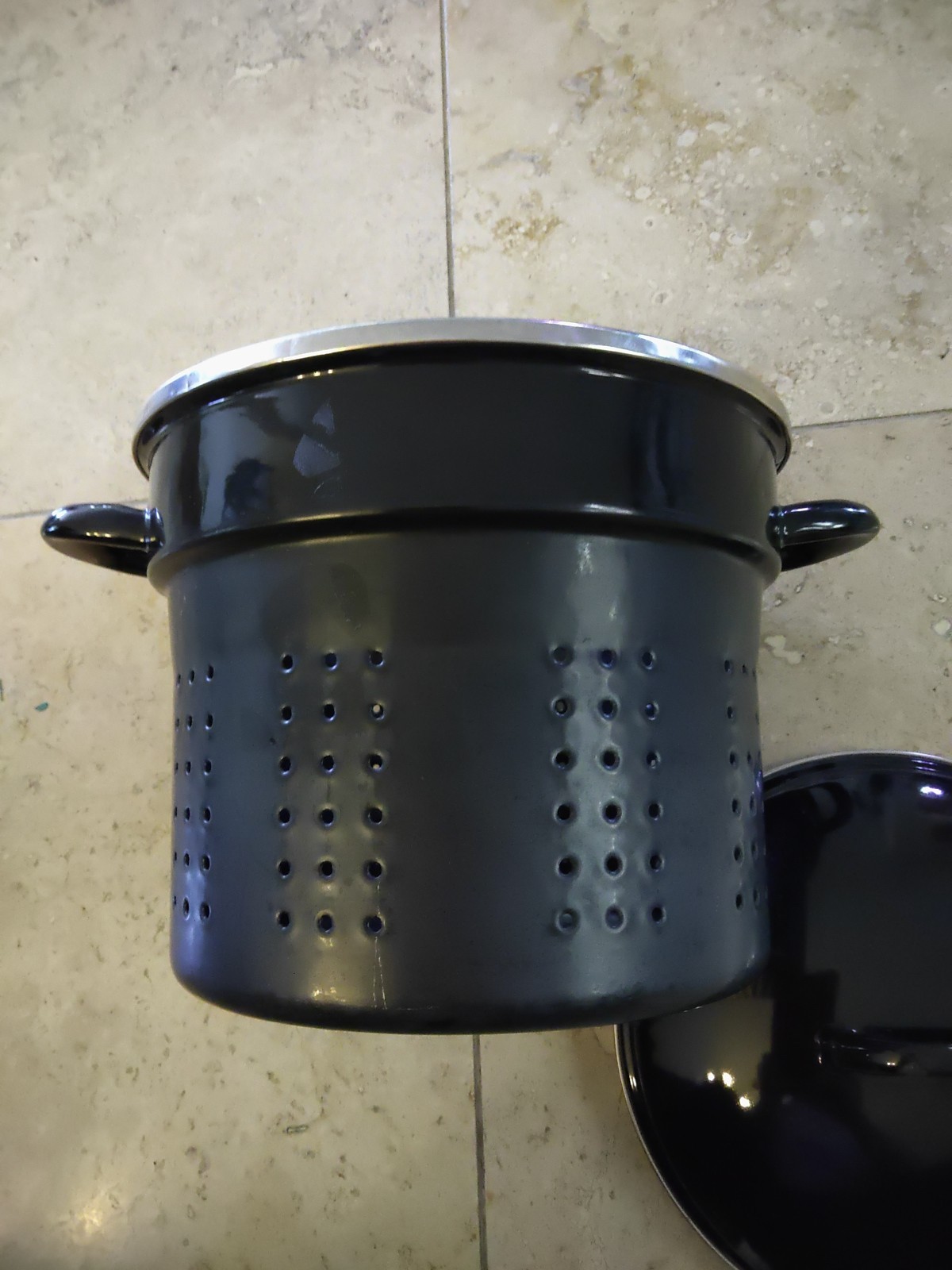 Black Stock Pot Colander Insert Double Handle With Lid
