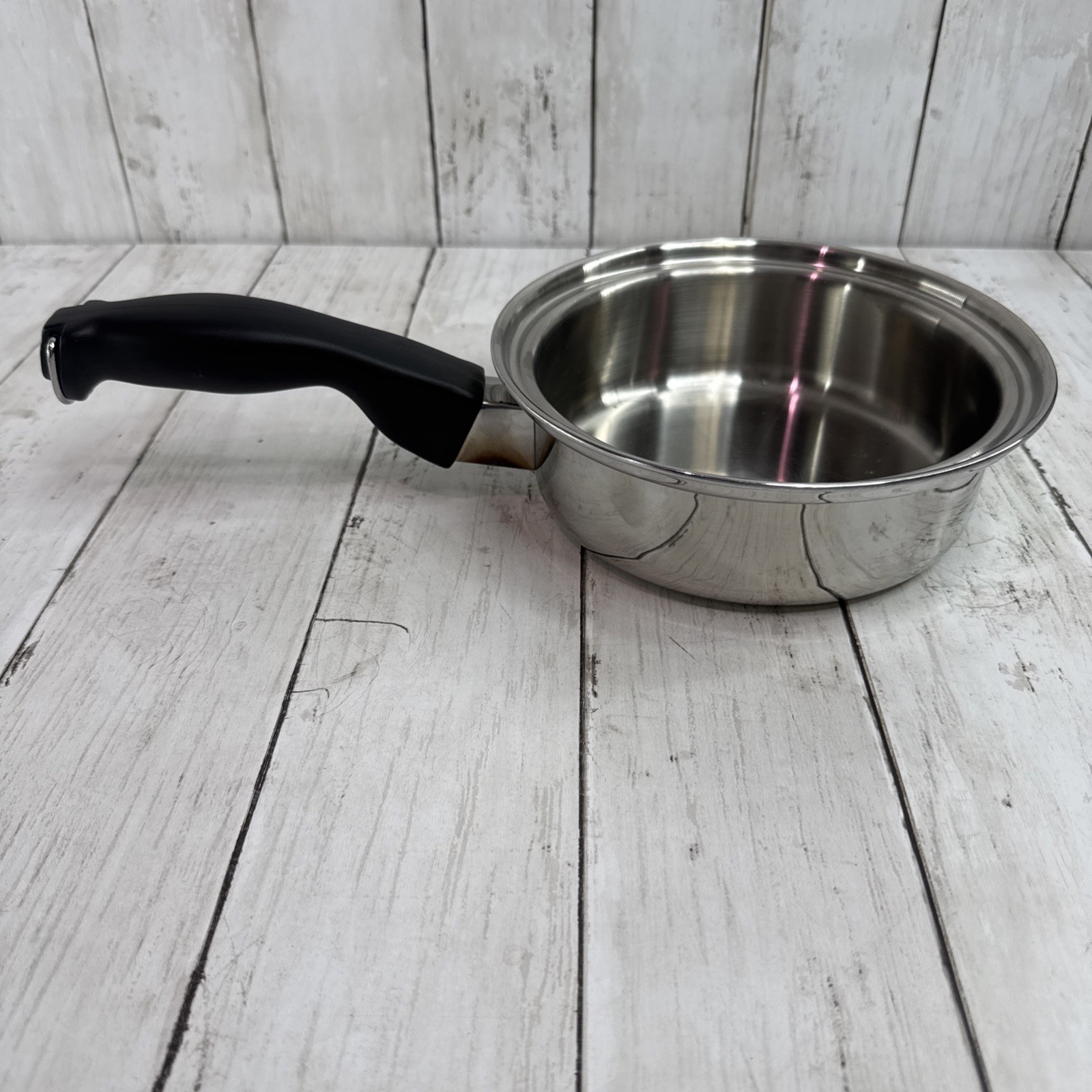 CUTCO Saucepan 1.25 Qt 5 Ply Aluminum Core Stainless With Lid Made in USA