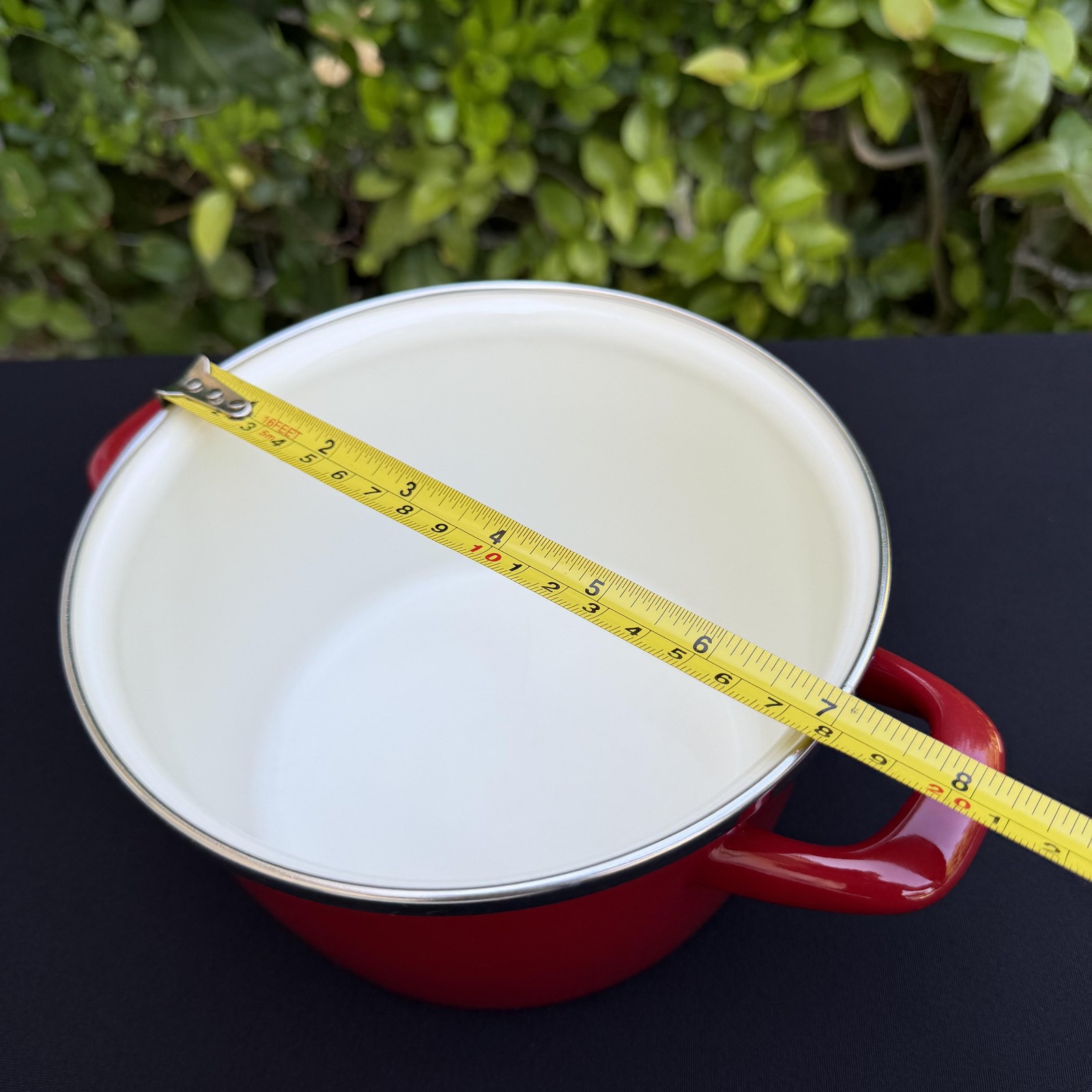 Metalac Cookware Red Enamel Casserole Pot 2 QT Round 7″ W/Lid Made in Serbia