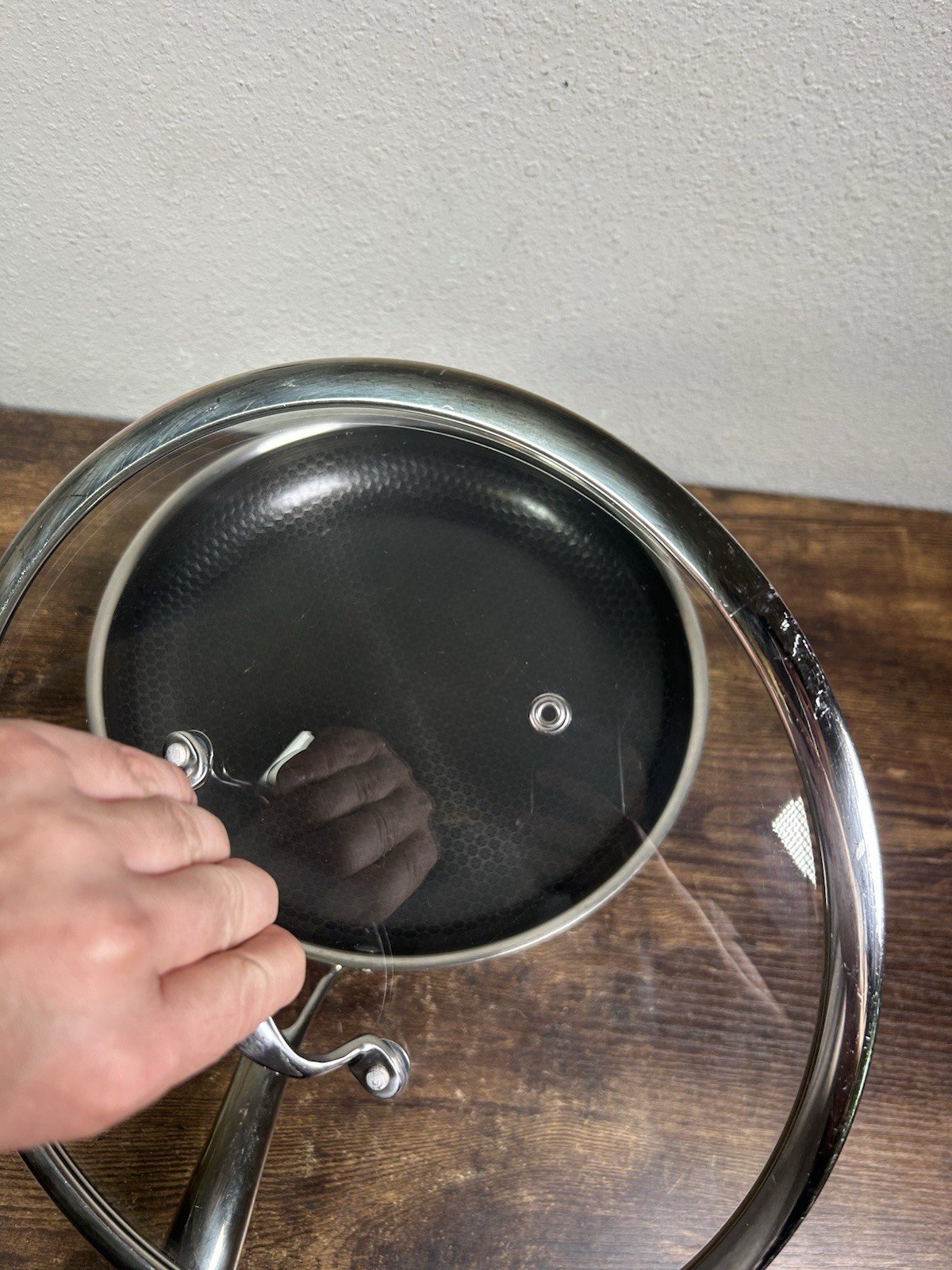 HexClad 12″ FRYING PAN with LID 12-Inch 12 Hybrid Non-Stick -Used Good Condition