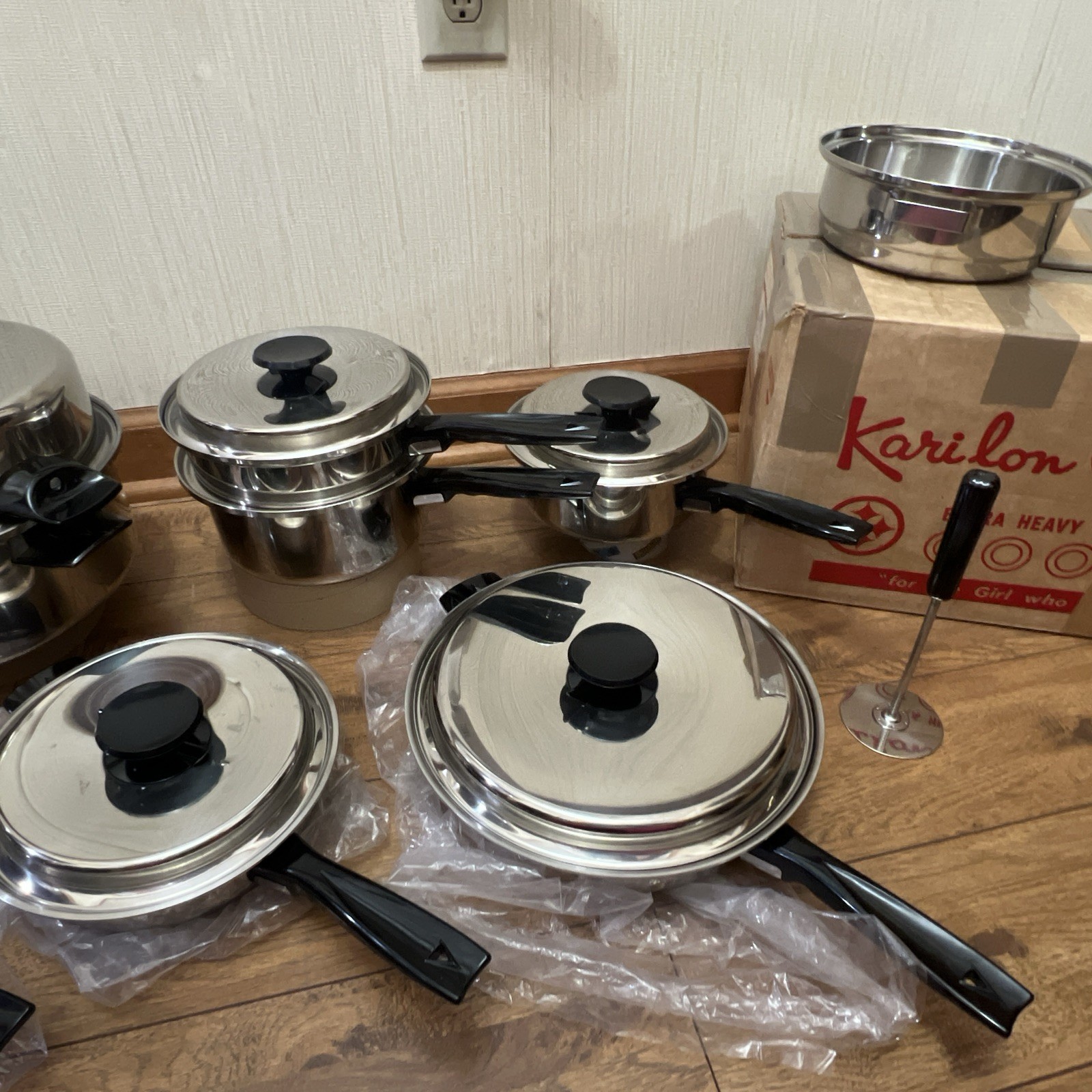 lifetime west bend waterless cookware pots pans made USA Vacumatic UNUSED NEW