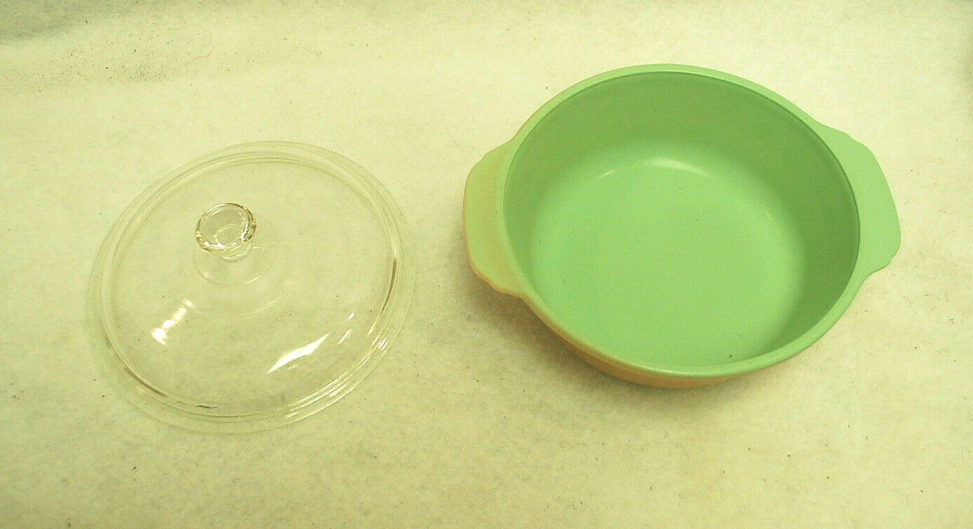 Fire King Peach Luster Casserole Green Interior and Glass Lid 1-1/2 qt. S9340