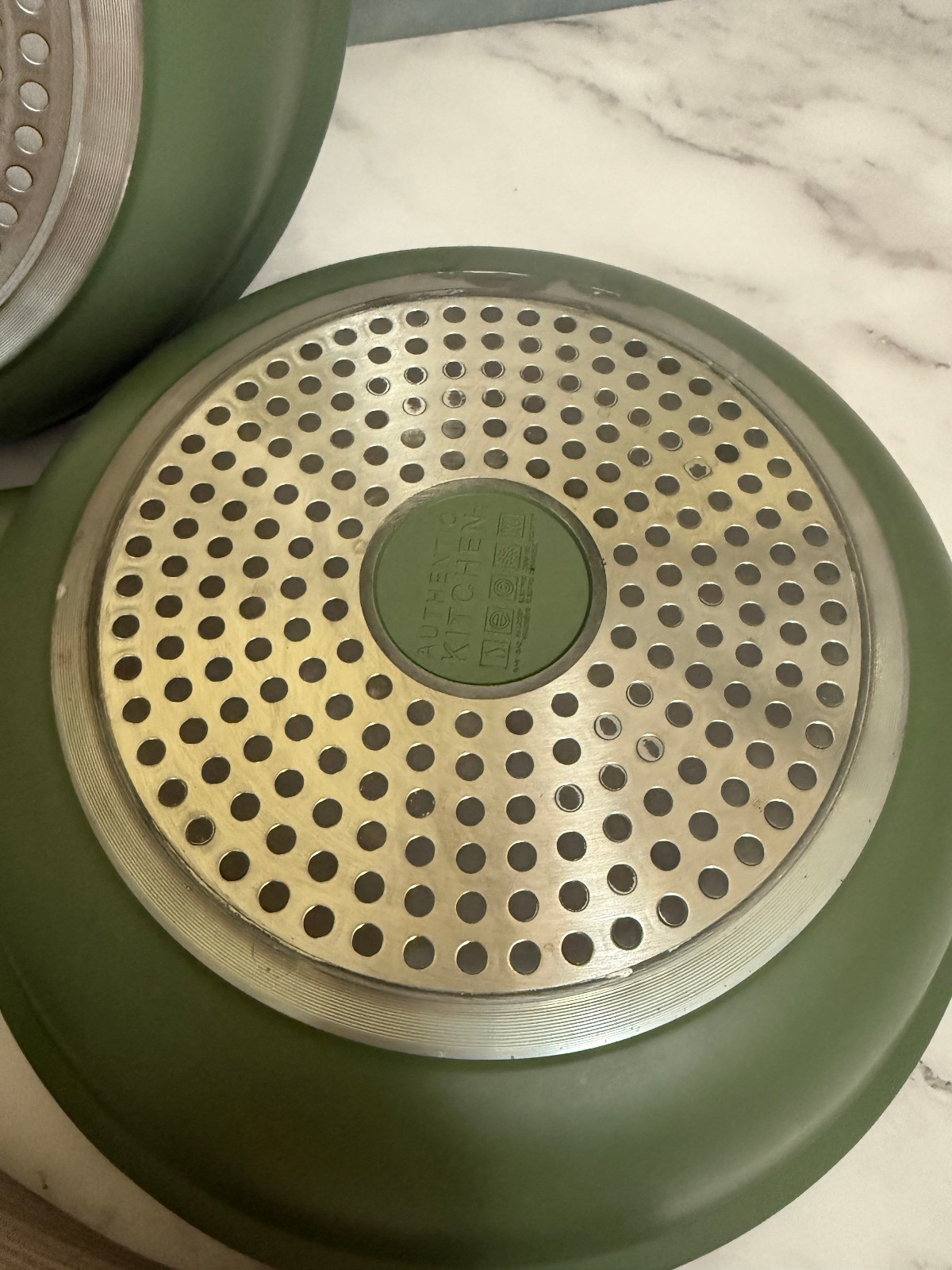 3 AUTHENTIC KITCHEN Frying Pans 8, 10, 11”. Non-stick Ceramic Coating READ
