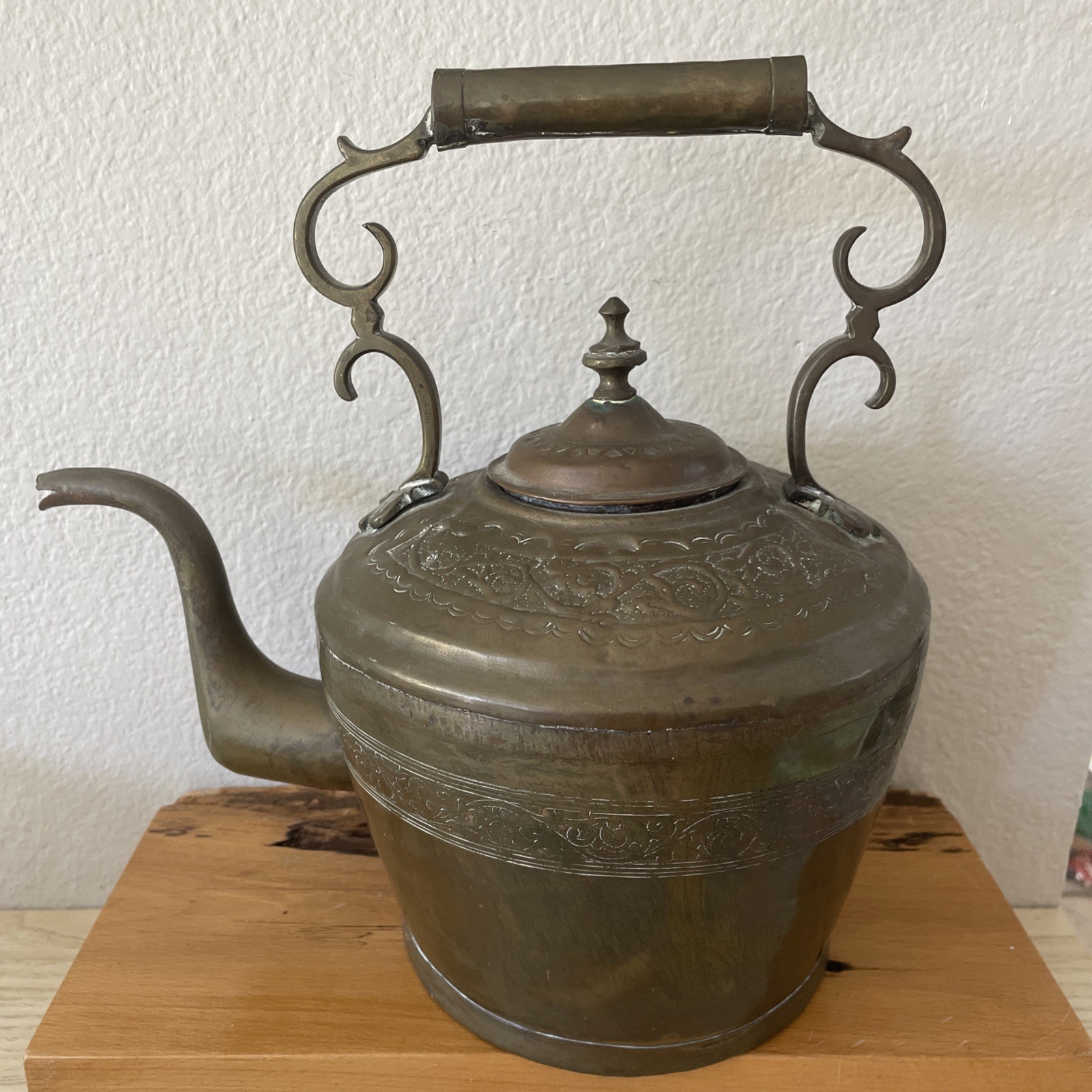 Kettle Teapot Early 20th Century French England Country Brass Sz L 11”H Engraved