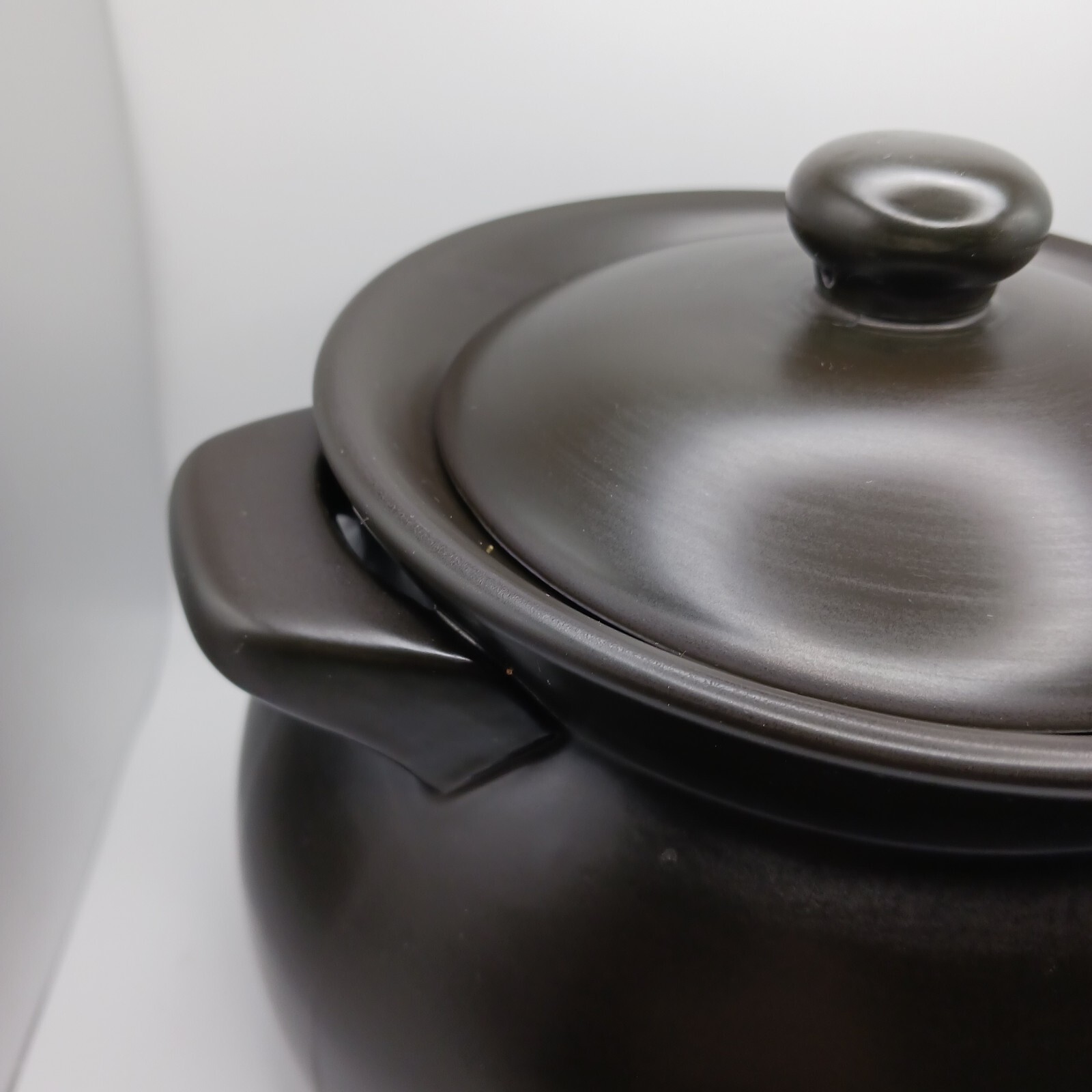 Black Ceramic Lidded Pot Couldron Stew Rice Cooker Halloween Decor No Chips 3+lb