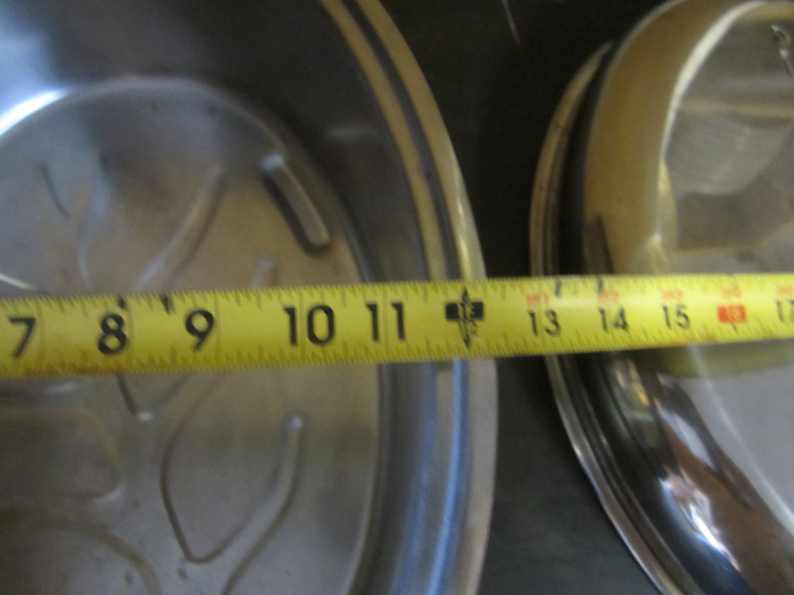 Standard Roasting Pan Large Pot Stainless Steel Pot, Lid.