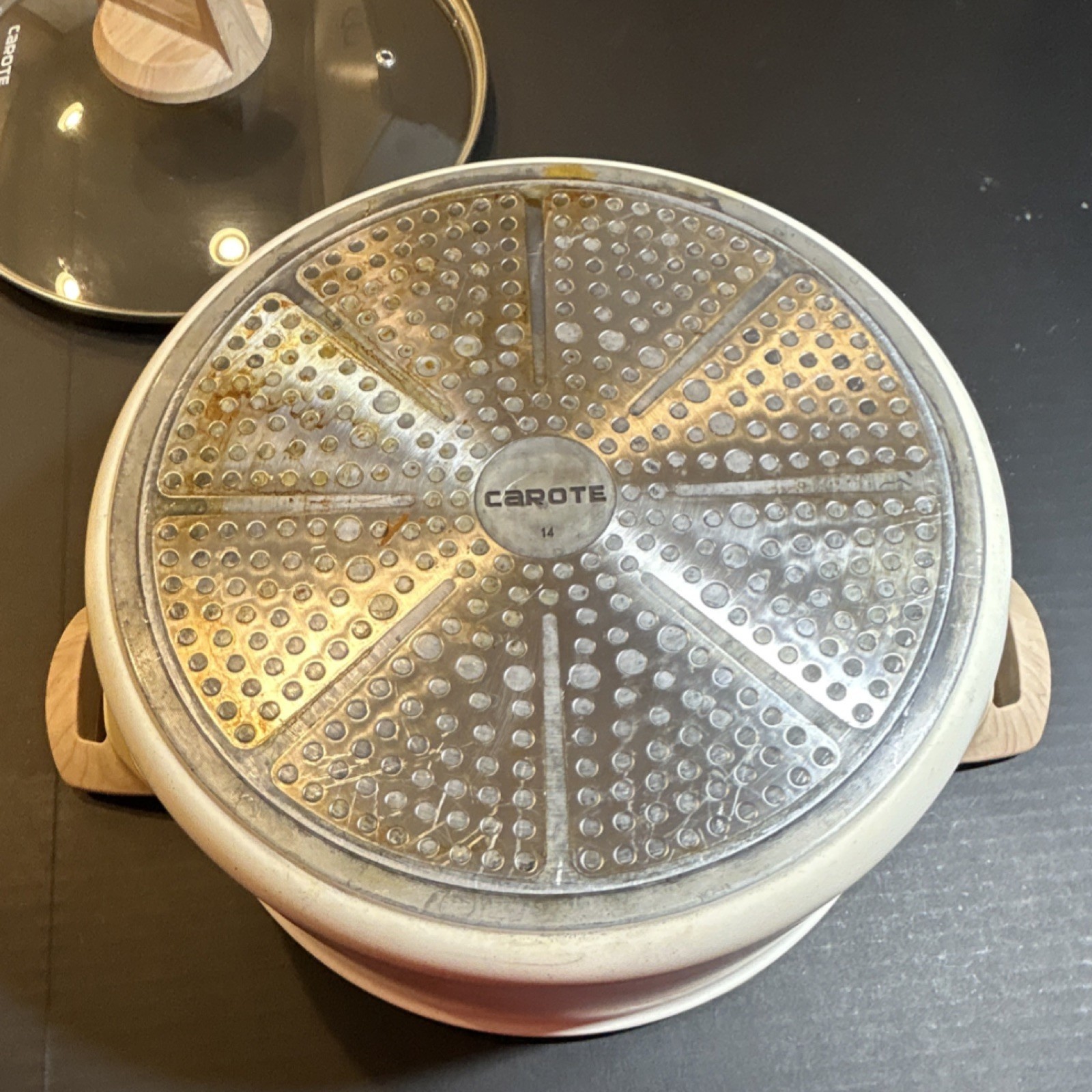 CAROTE Ceramic Coated Aluminum Casserole with Lid Beige Double Handle 10″ Round