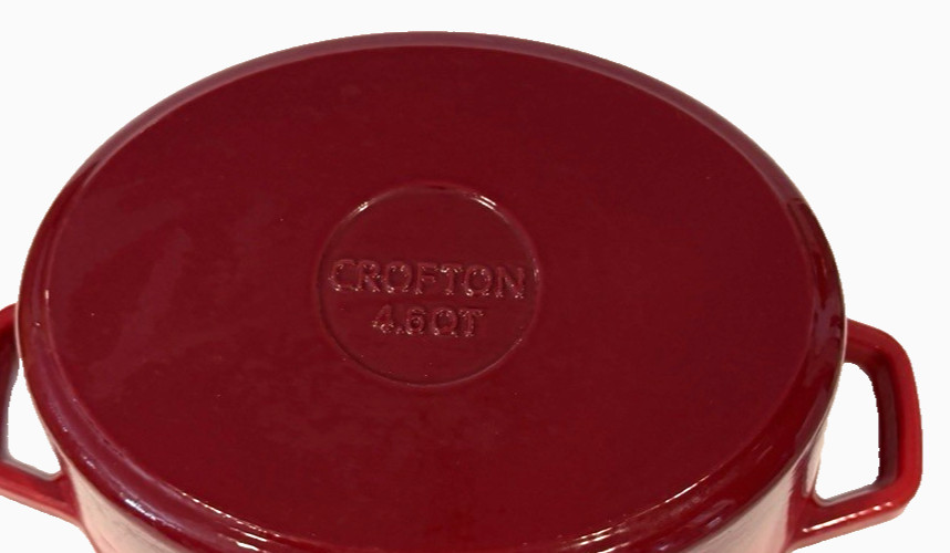Crofton CAST IRON Red Cherry Ambre Enameled Lidded Oval Handles 4.6 QT Heavy