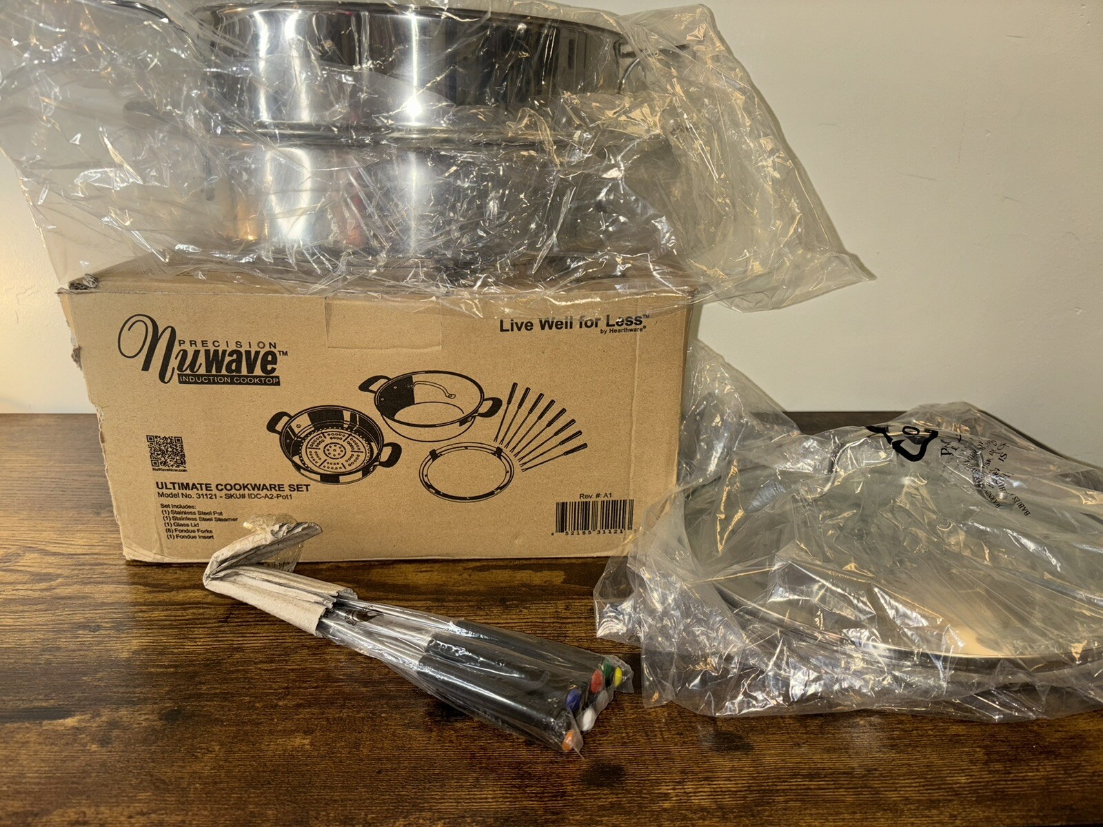 Precision Nuwave Induction Cooktop 12 Pc Ultimate Cookware Set 31121 Steamer