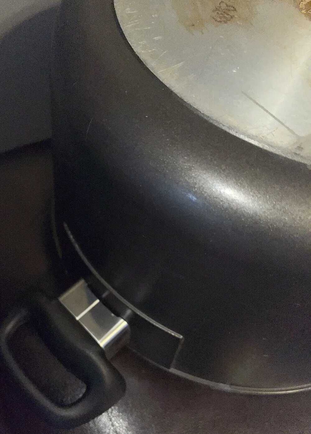 Scanpan Ceramic Titanium Pot With Lid**peeled Coating Inside **