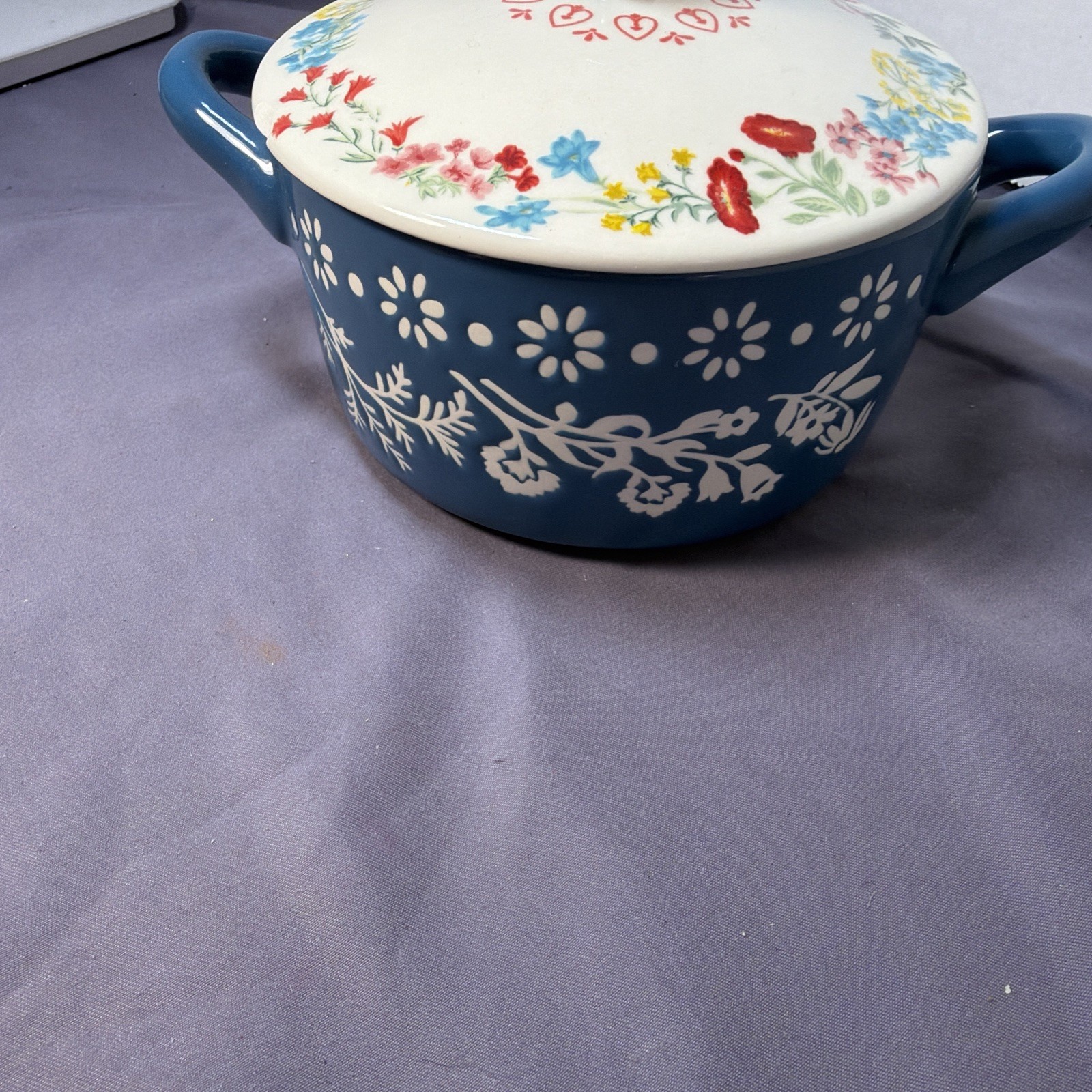 Pioneer Woman Blue & White Fancy Flourish Mini Cocotte w/Lid 16 oz 4.5” See Pics