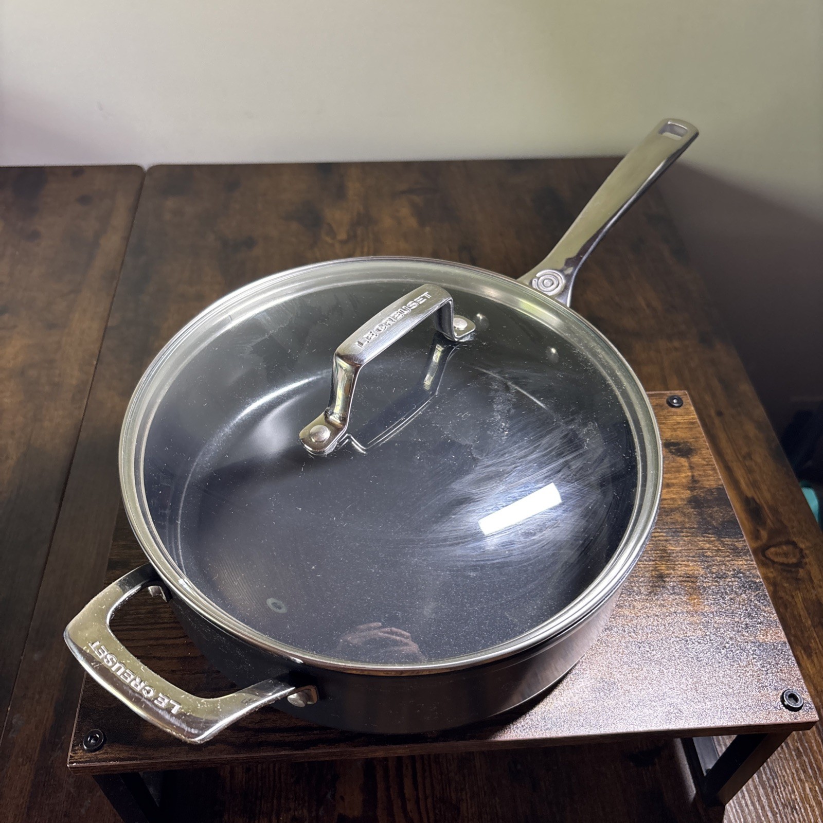 Le Creuset Essential Non Stick Ceramic Saute Pan With Lid, 4.25 qt. OPEN BOX