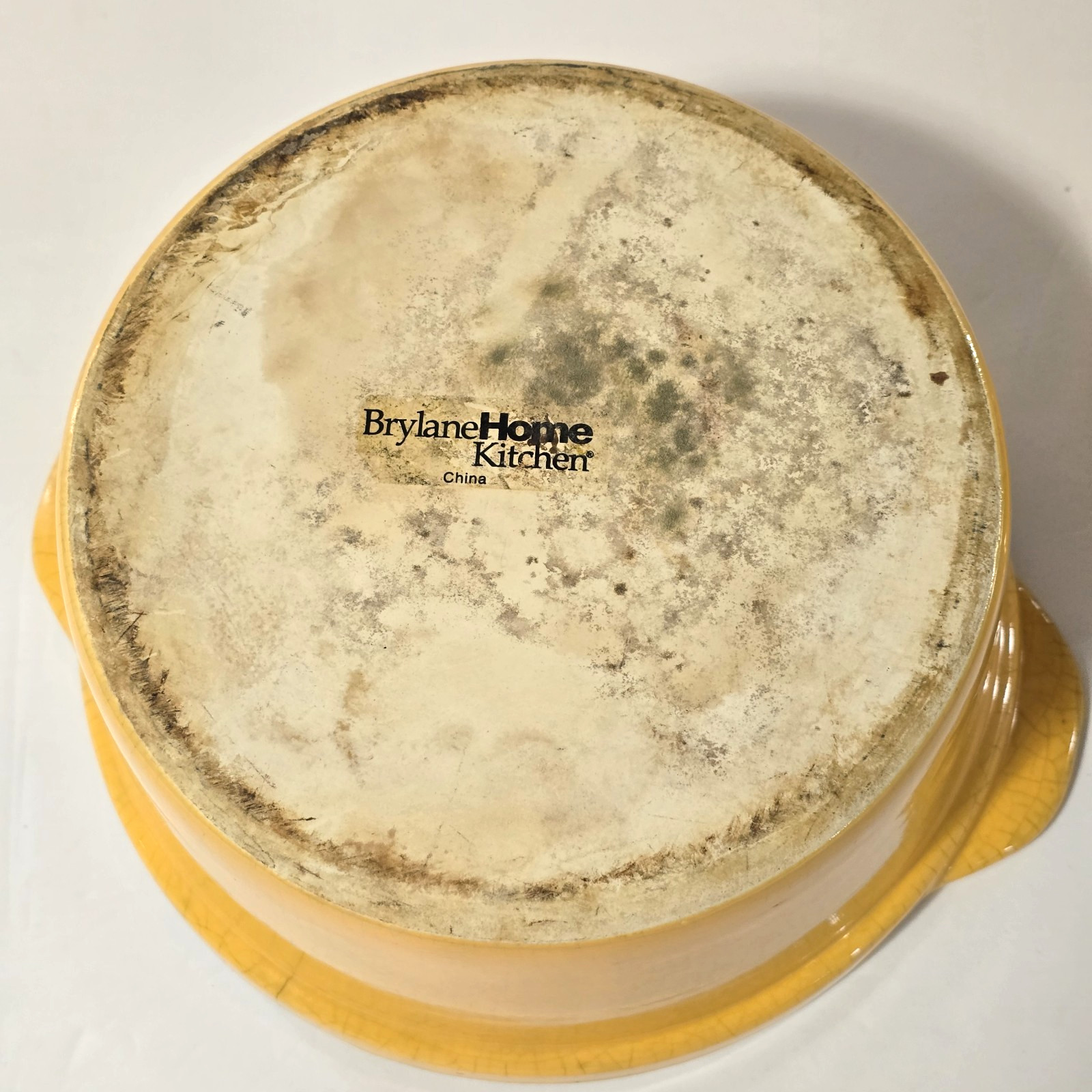 BryLaneHome Kitchen 2‑Qt Stoneware Casserole Dish With Lid Yellow Crackle Finish
