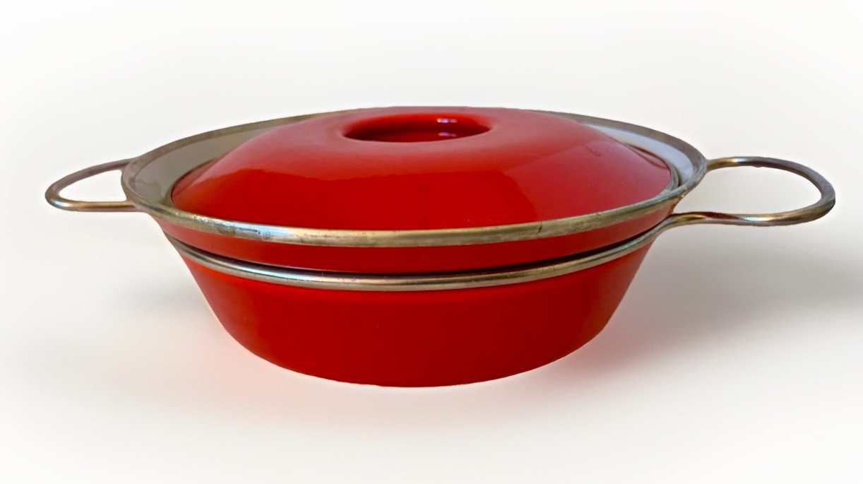 Vintage MCM Red & White Lotus Enamelware Pot w Lid Silver Metal Trim 7” Danish
