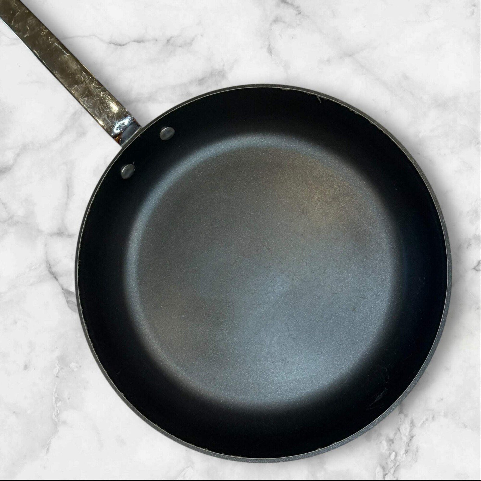 SCANPAN Williams Sonoma TechnIQ 4.25 Qt Sauté Pan with Lid | Denmark
