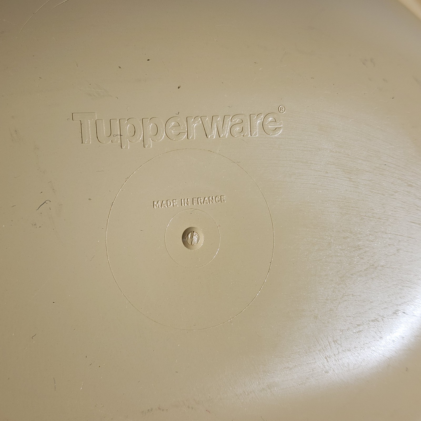 Vintage Tupperware 3 Quart Oven Microwave Covered Casserole Bowl Lid Cover 3651A