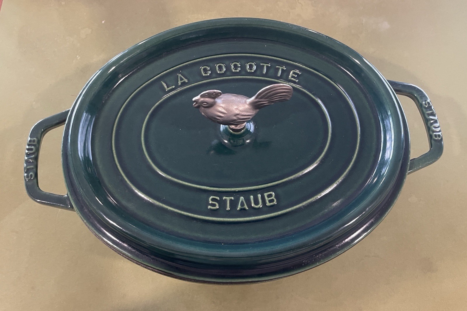 Staub La Cocotte 31cm 5.75qt Oval Dutch Oven Enamel Cast Iron Basil Rooster/Fish