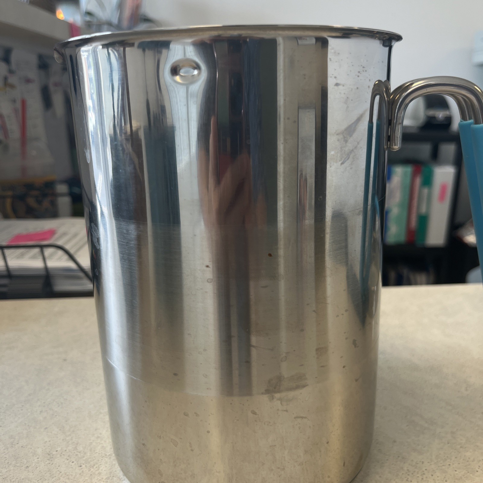Kuhn Rikon 11 Cup Pot With Basket Straining Lid & Pour Spout 18/10