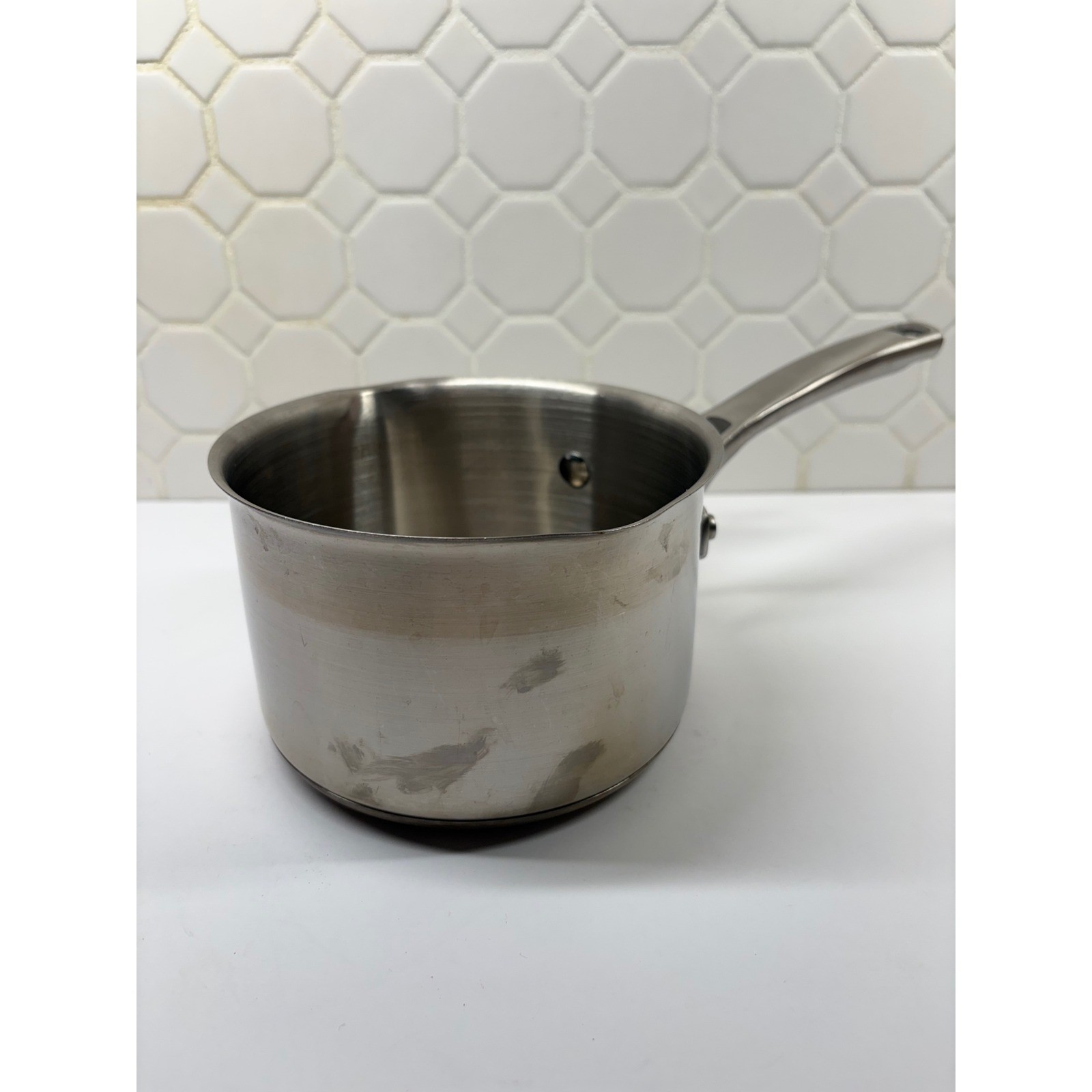 Calphalon Saucepan 1.5 QT Silver Stainless Steel 87015 Induction Base