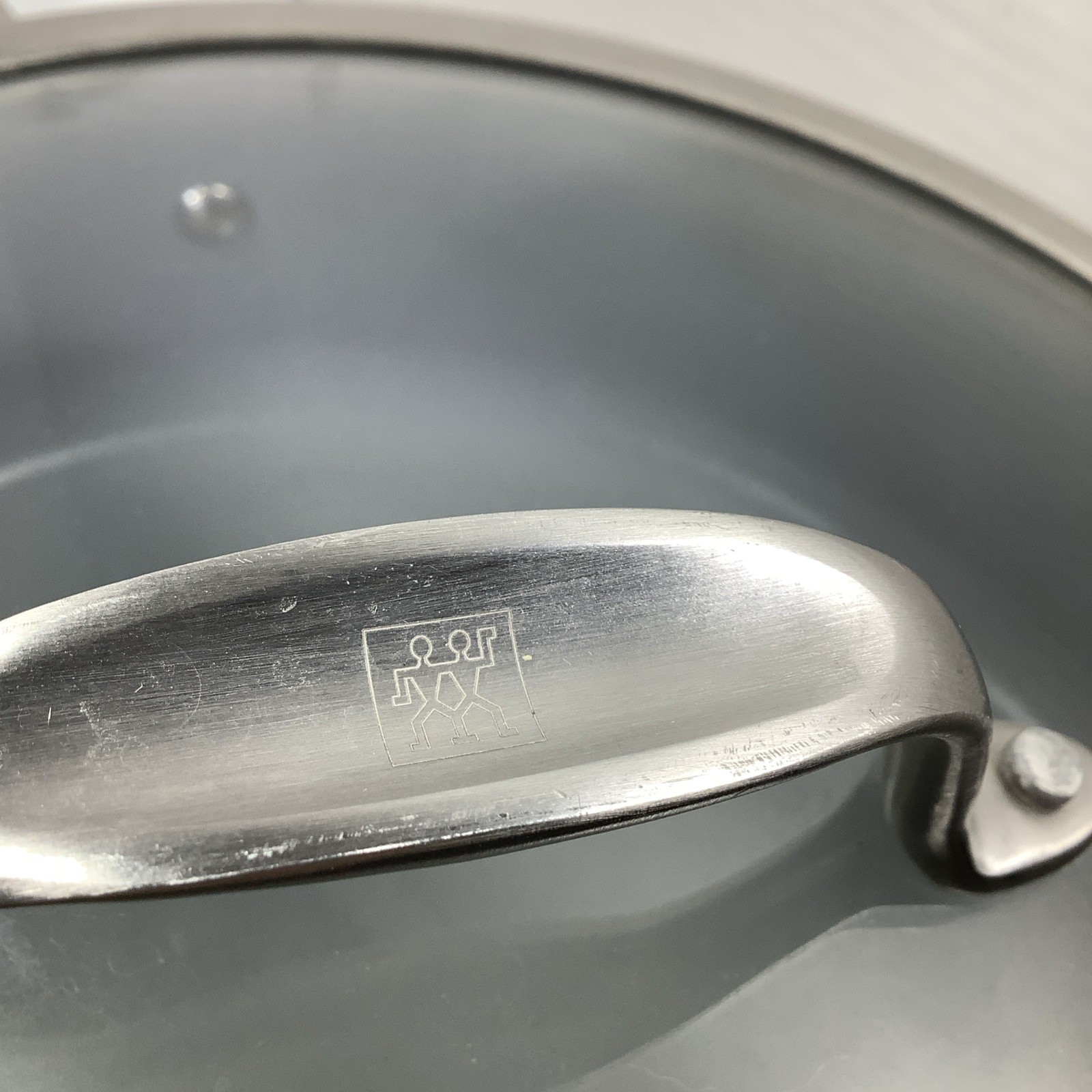JA Henckels Non Stick 11.5 in Skillet Chicken Fryer Helper Handle Lid Saute