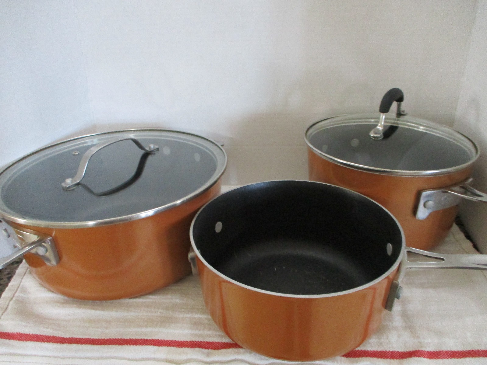 Gorham Copper Colored 5 Pc. Pots & Pan Set w/ 2 Lids 5 qt. & 21/2 &3 qts “Used”