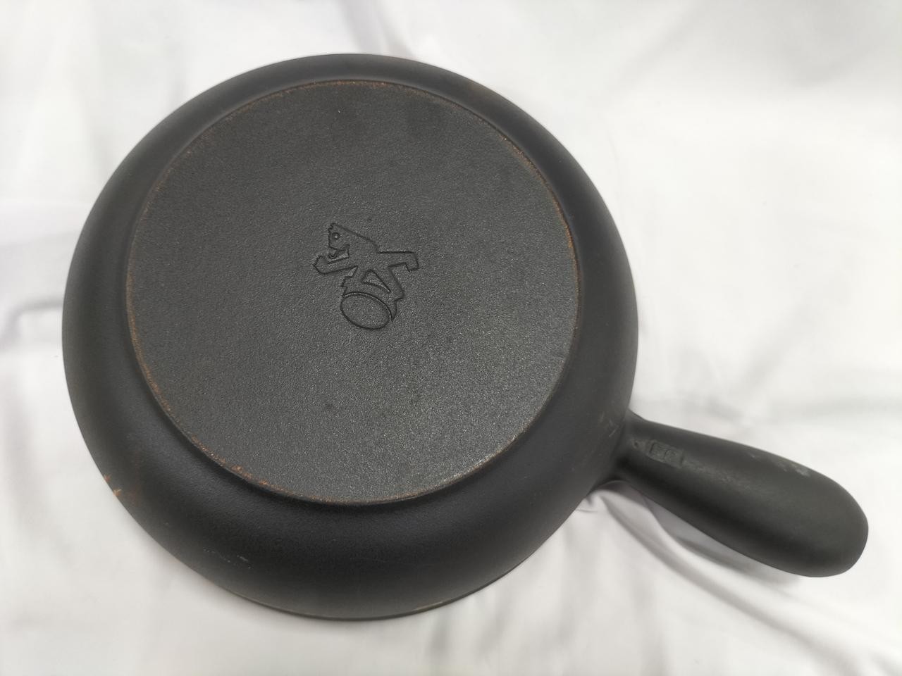 Le Creuset Decal Saucepan 22cm 2.5qt Black Appenzeller Fondue Pot Pan Cast Iron