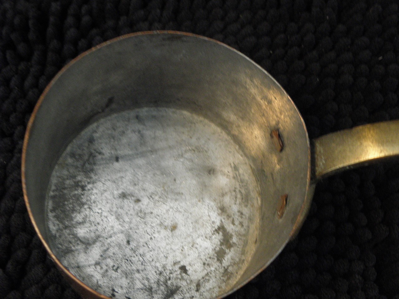 Vintage high quality hammered copper sauce pan