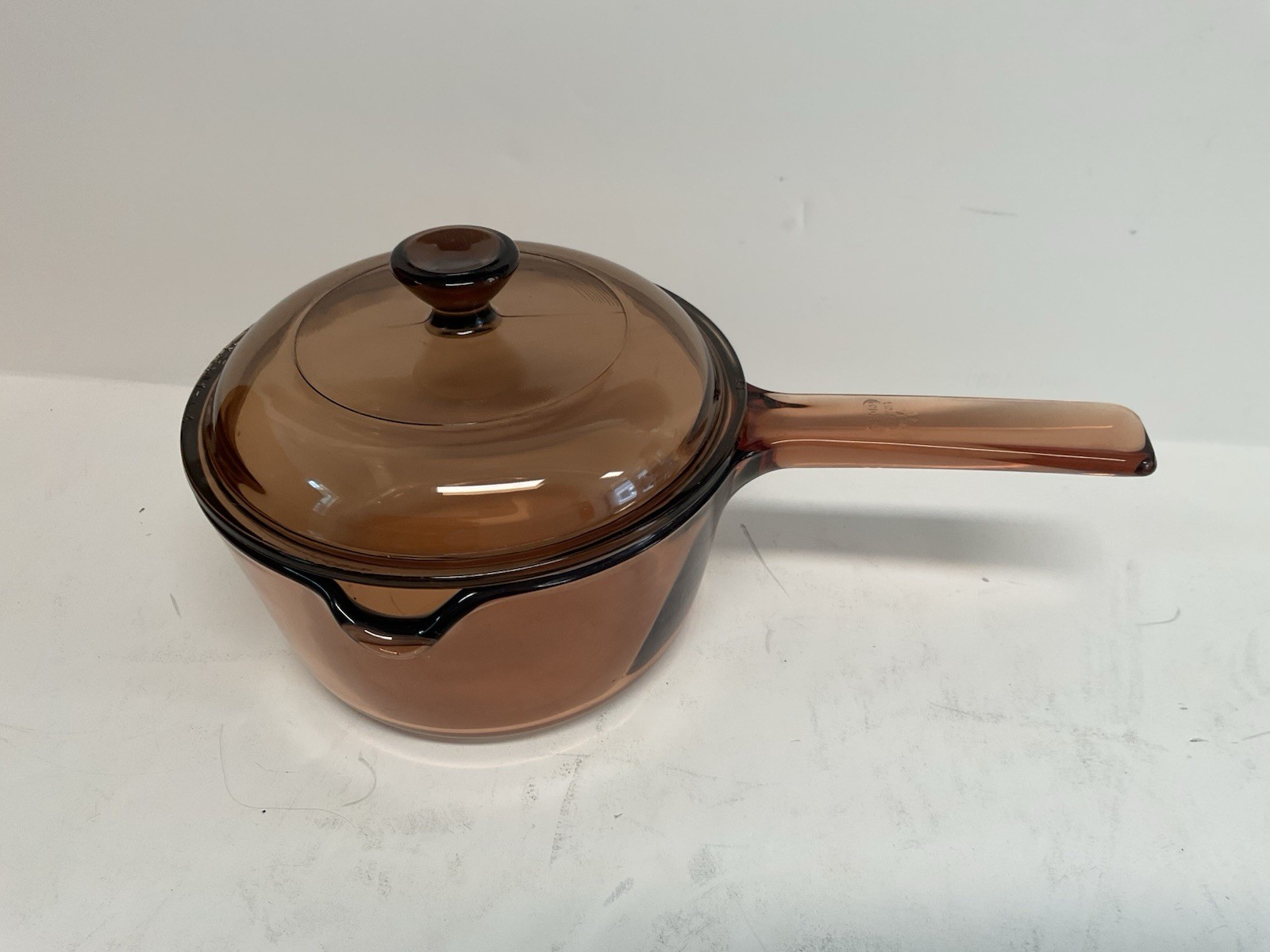 Corning Visions 1 L Pour Spout Sauce Pan With Lid