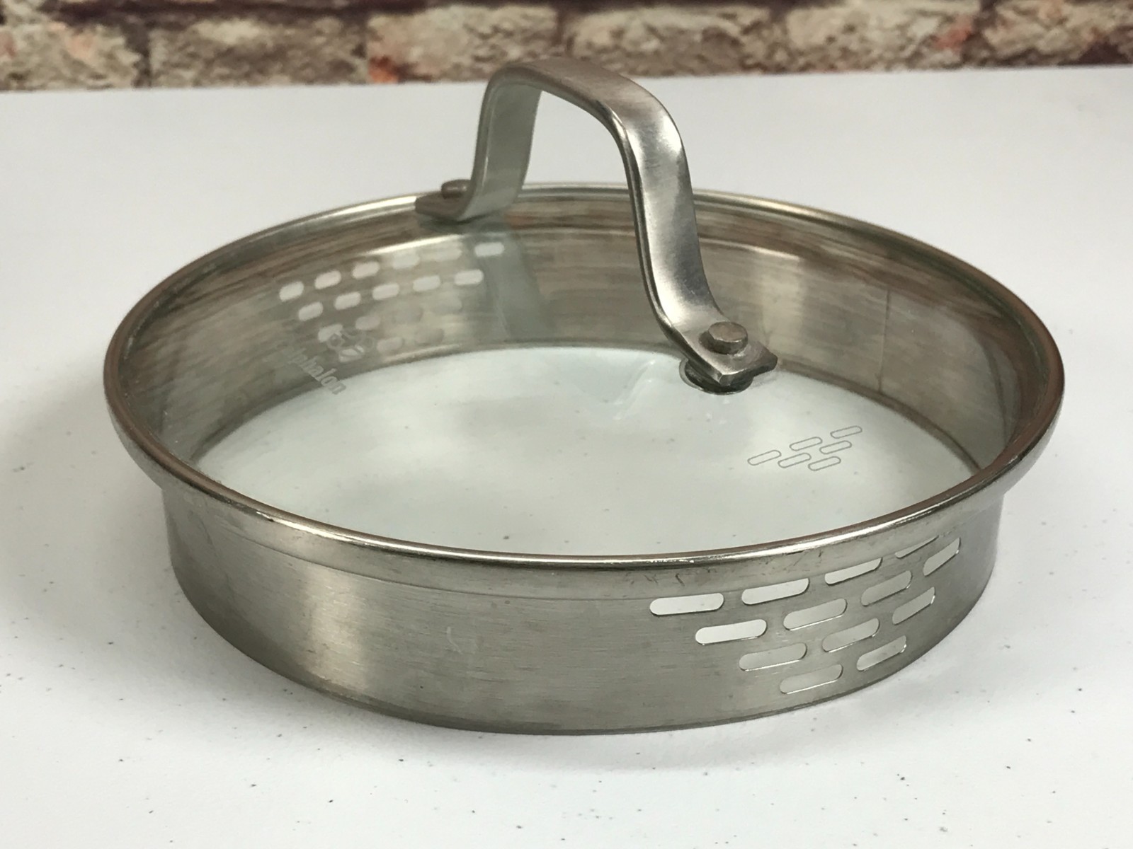 Calphalon Classic 2.5 Qt Hard Anodized Saucepan Gray 87025 Nonstick With Lid