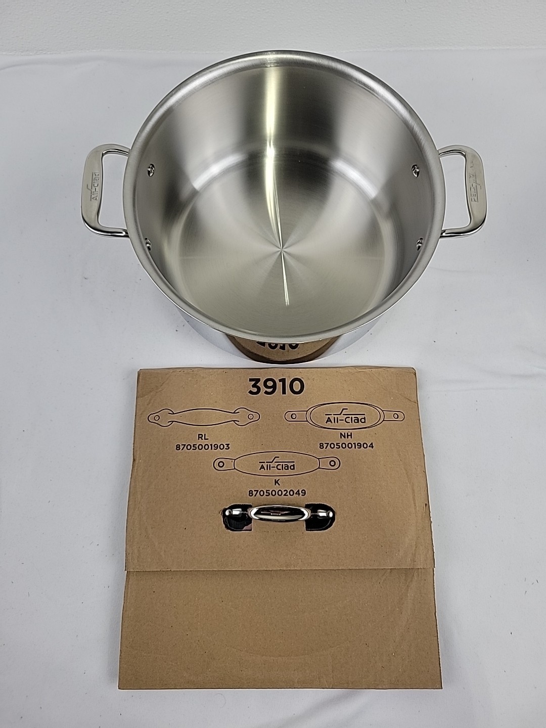 All-Clad D3 3-Ply 8 Quart Stainless Steel Stock Pot With Lid – NEW