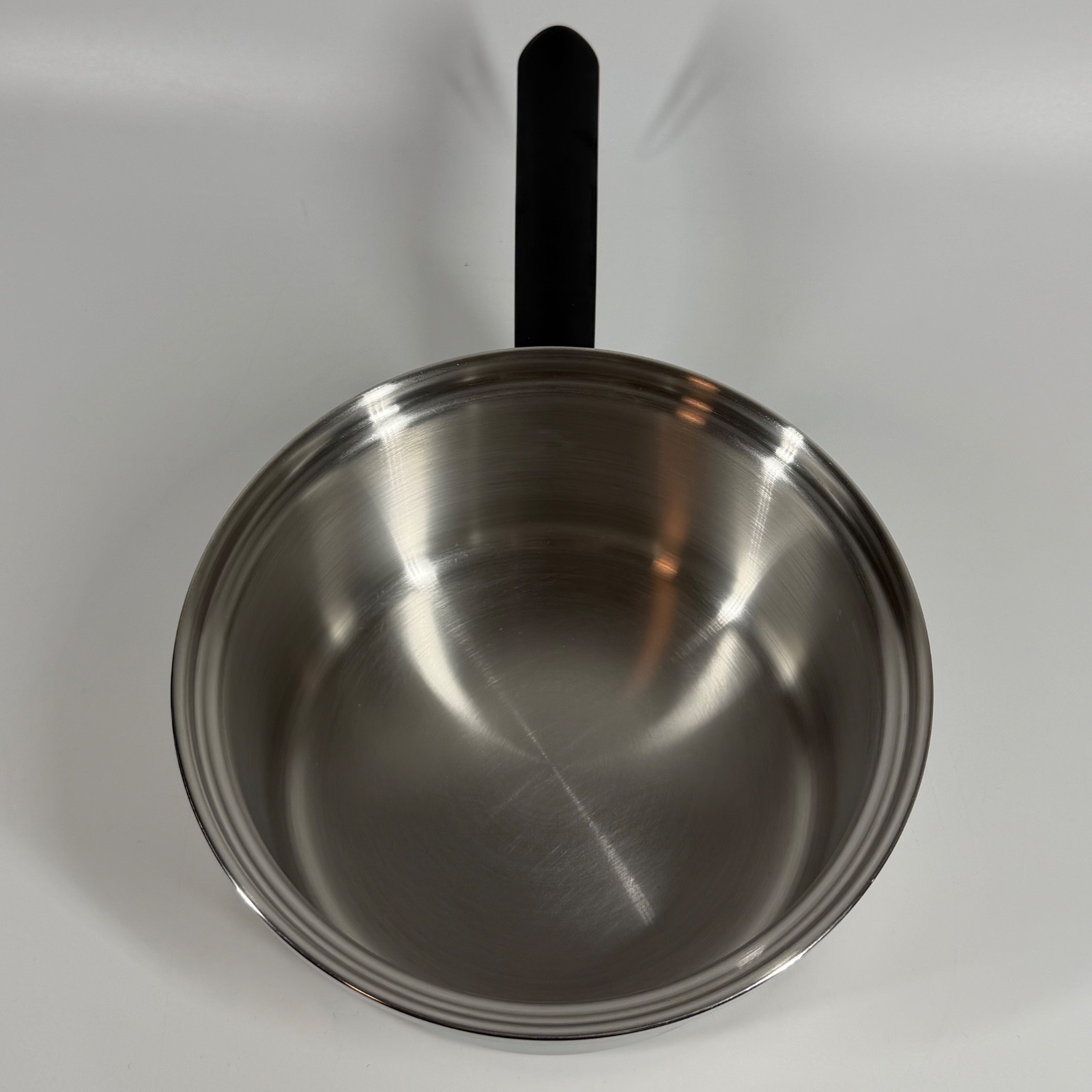 VTG 8” Amway Queen Stainless 1.5 Qt Saute Pan & 2.5 Qt Sauce Pan Set w/ Lid