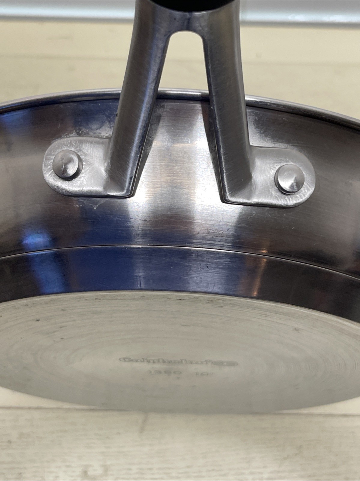 Calphalon 1390 10″ Stainless Steel Fry Pan Skillet Rubber Grip No Lid