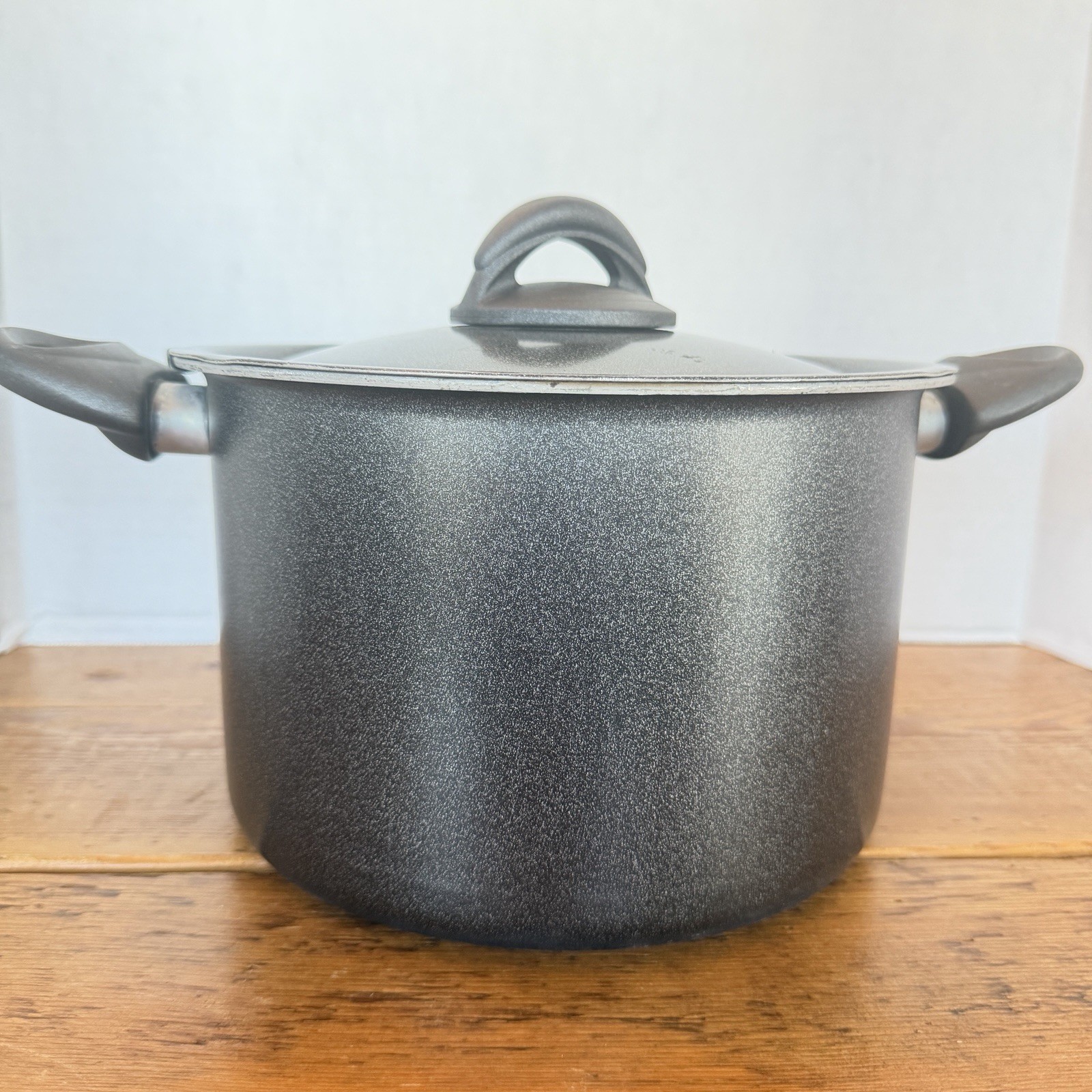 Megaware Black Stock Pot With Strainer Lid 6” Tall Made In Italy
