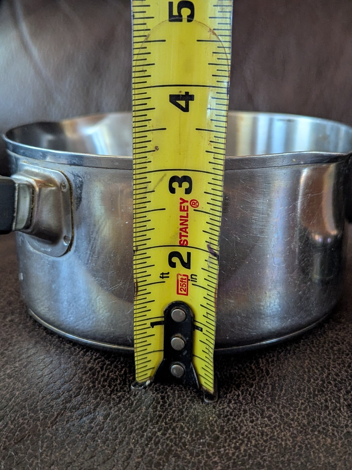 FARBERWARE Sauce Pan 1 Quart Double Pour Spouts Durable Stainless Steel QQ12T