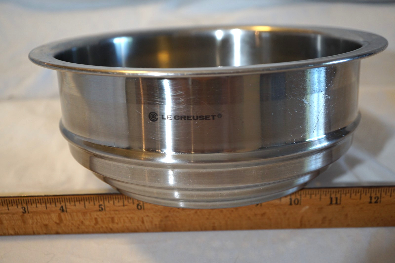 LE CREUSET 22cm -8″ STEAMER INSERT STEPPED BASE RARE VARIANT STAINLESS STEEL