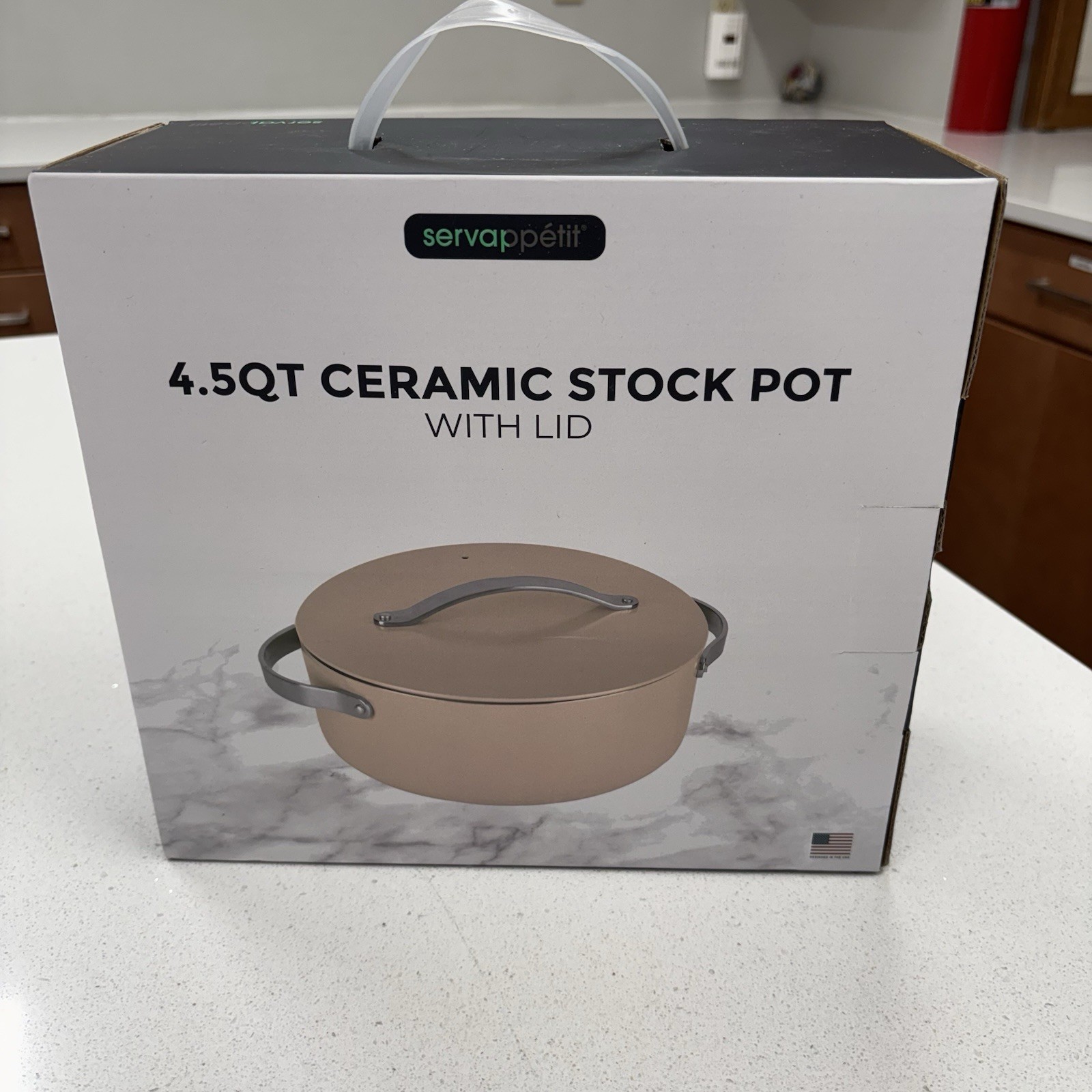 Servappetit 4.5 Qt Ceramic-Coated Stockpot w/ Lid, Beige, Gas/Electric D-3