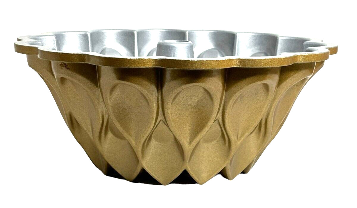 Nordic Ware Crown Bundt Pan 10 Cups Gold and Silver Color