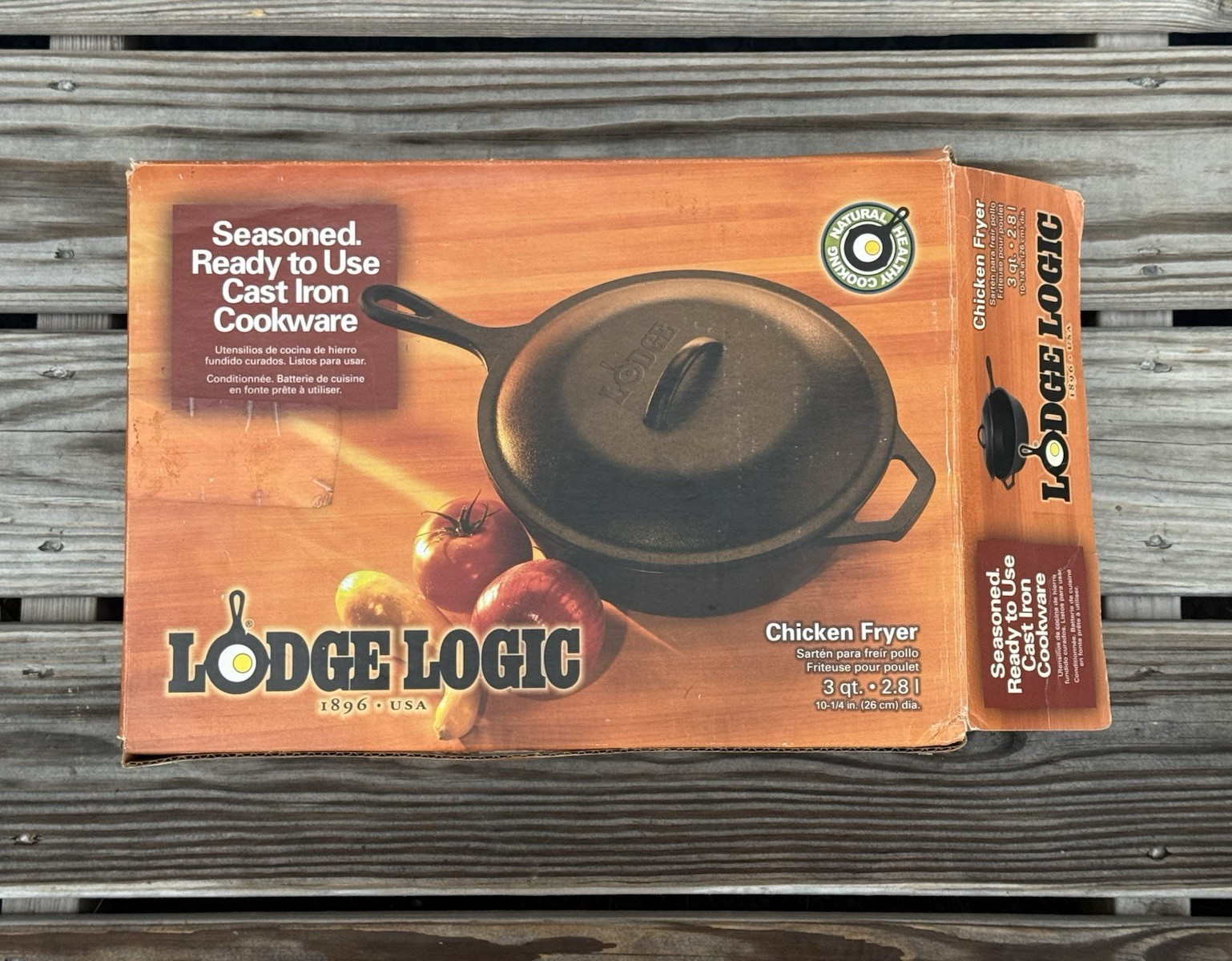 Lodge Logic Cast Iron Chicken Fryer 10-1/4in Pre-Seasoned w/ Lid L8CF3
