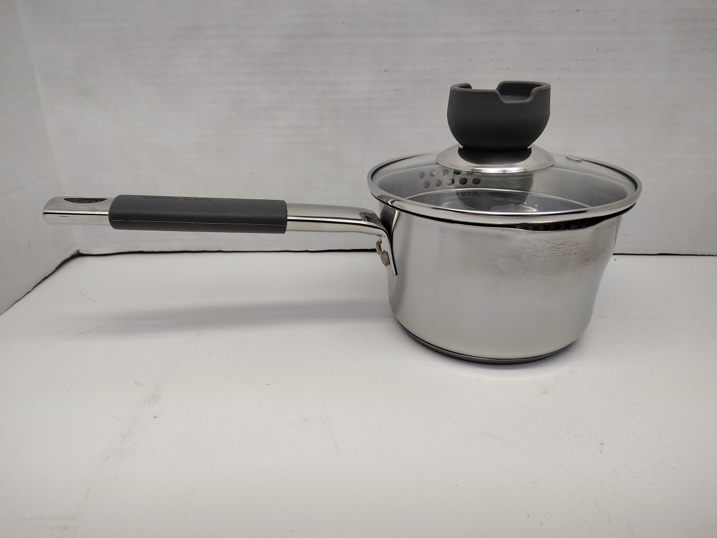 David Burke Gourmet Pro Stainless 1.3 Qt 1.2 L Sauce Pot With Strainer Lid
