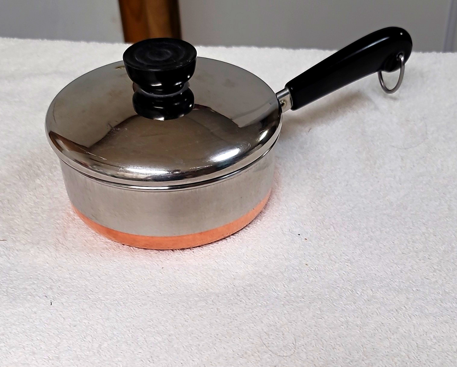 Revere Ware 1801 3/4 Qt Stainless Steel Copper Bottom Saucepan w/ Lid