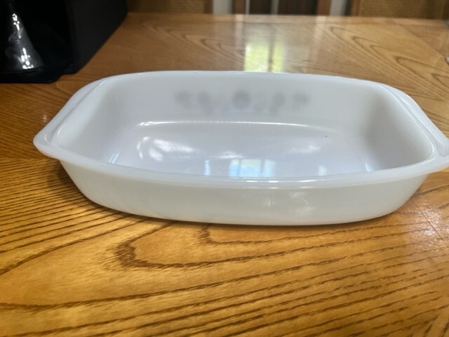 PYR=O-REY RECTANGLE SHAPED BROWN FLOWER 8 1/2 BY 5 1/2 MILK GLASS CASSEROLE DISH