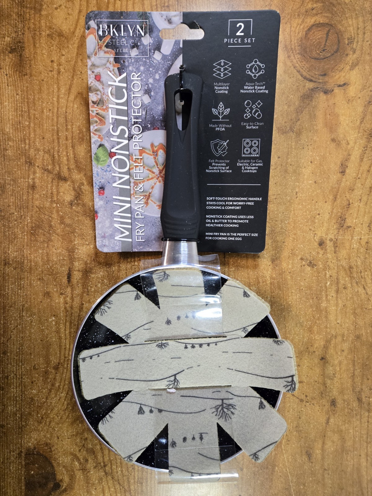 BKLYN Mini Non-Stick Fry Pan & Felt Protector, Perfect Single Use (Burger), New