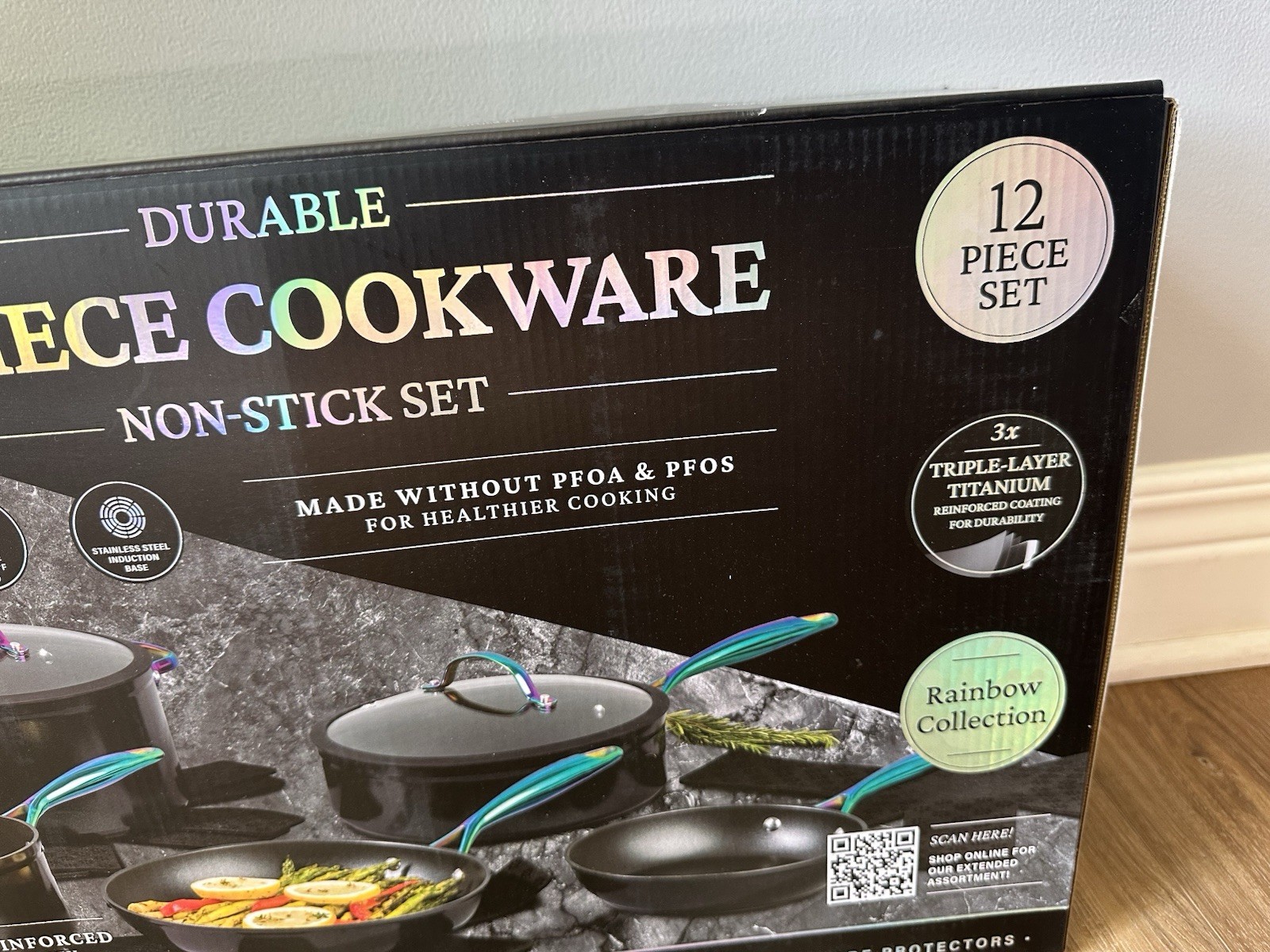 Thyme & Table 12-Piece Ceramic Non-Stick Cookware Set – Black Rainbow Collection
