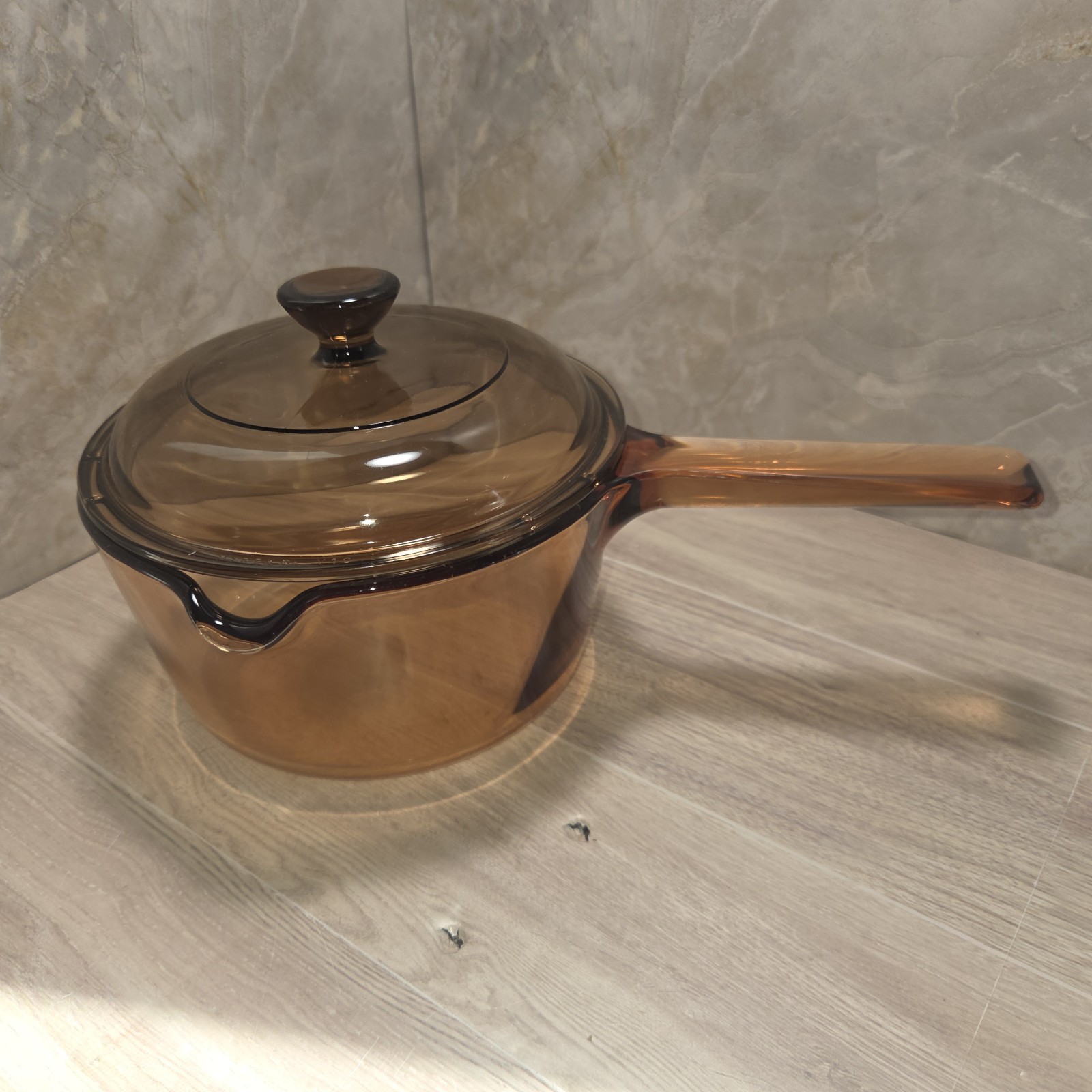 Corning Ware Visions Amber 1 L 1 QT Saucepan w/ Lid Pour Spout Glass Cookware