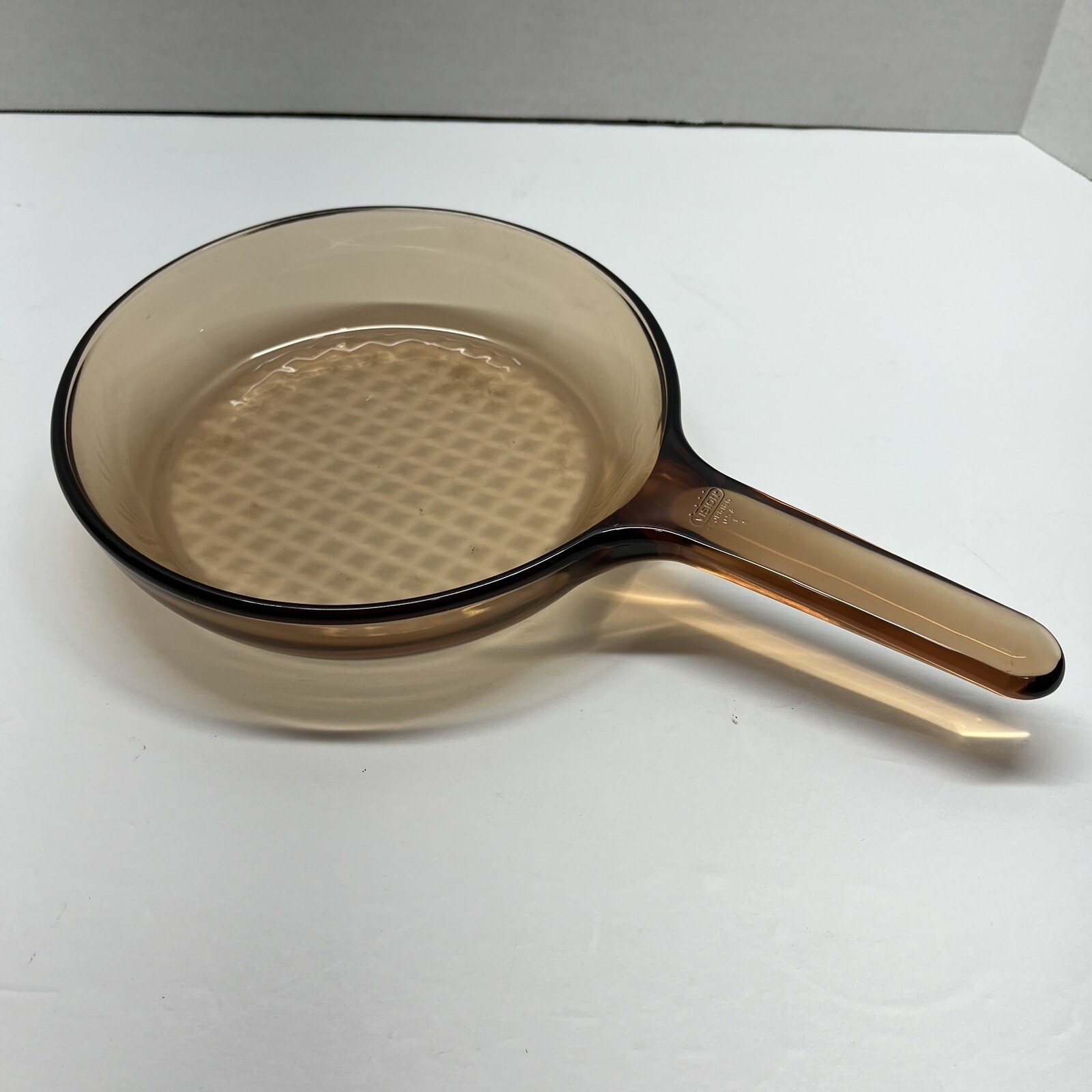 Corning Ware Visions Amber Pyrex 7″ Waffle Bottom Fry Pan Made in USA Vintage