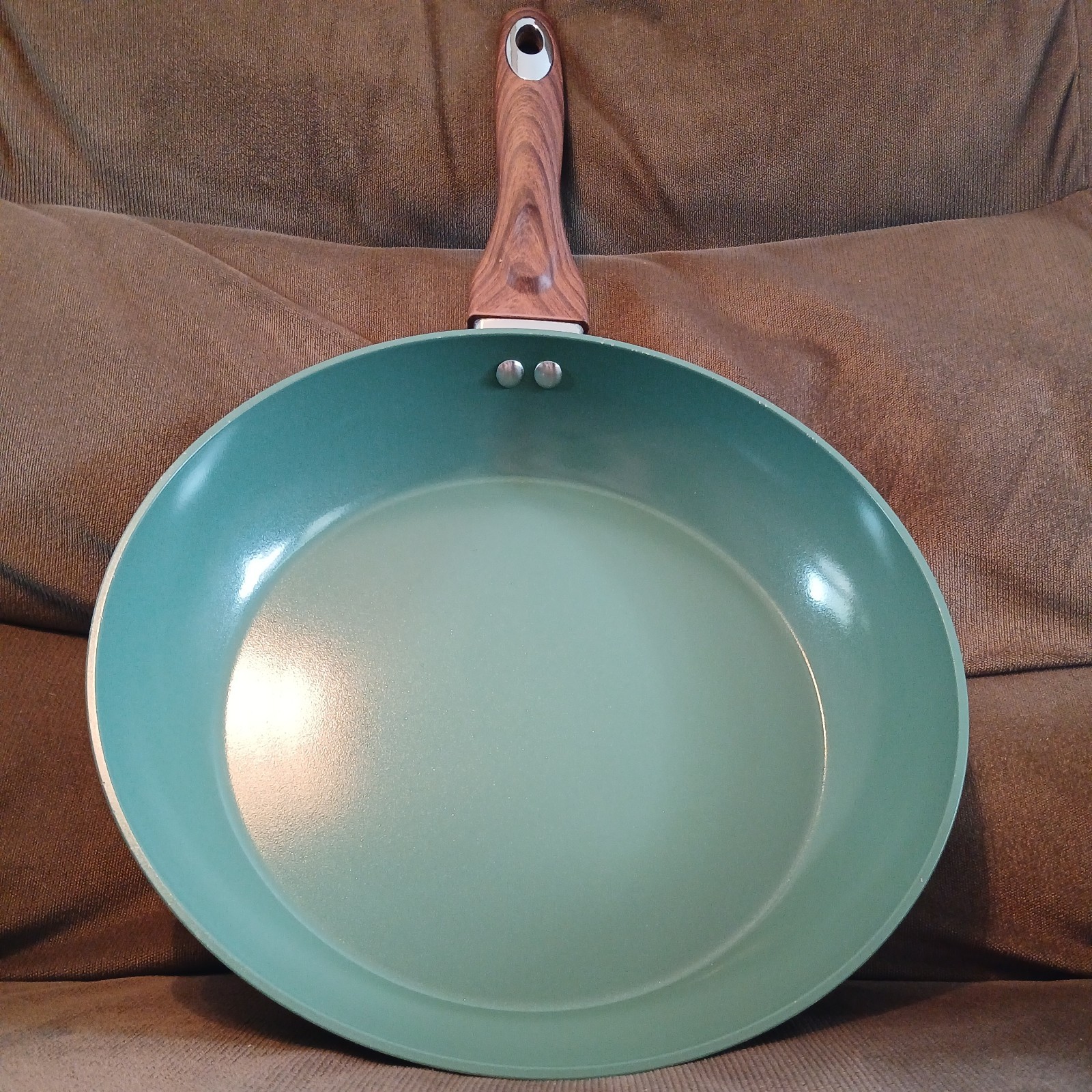 Phantom Chef 11″ Frying Pan Skillet Non Stick Green New