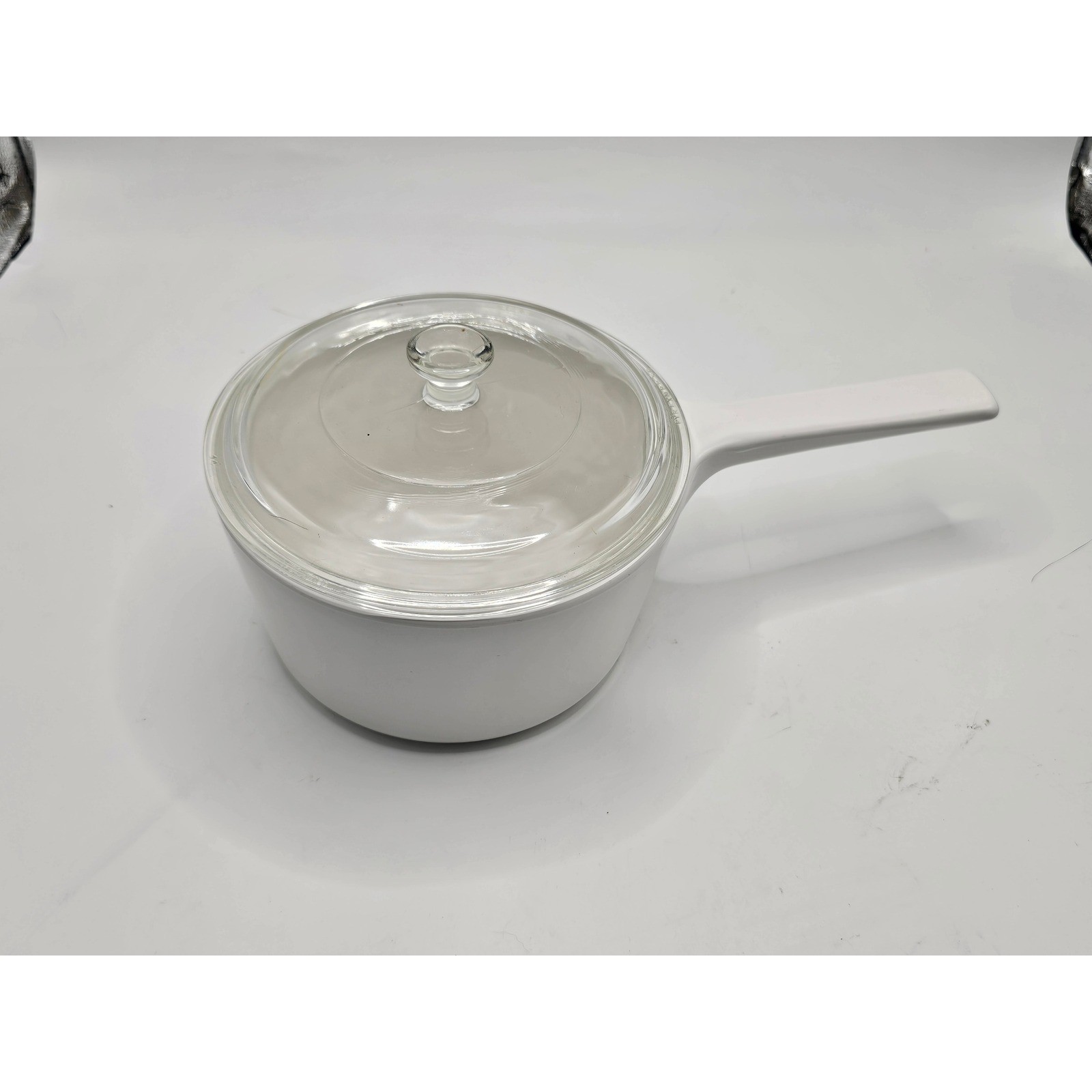 Corning Ware White Saucepan with Glass Lid 1.5 Liter U-1 1/2-B Vintage Cookware