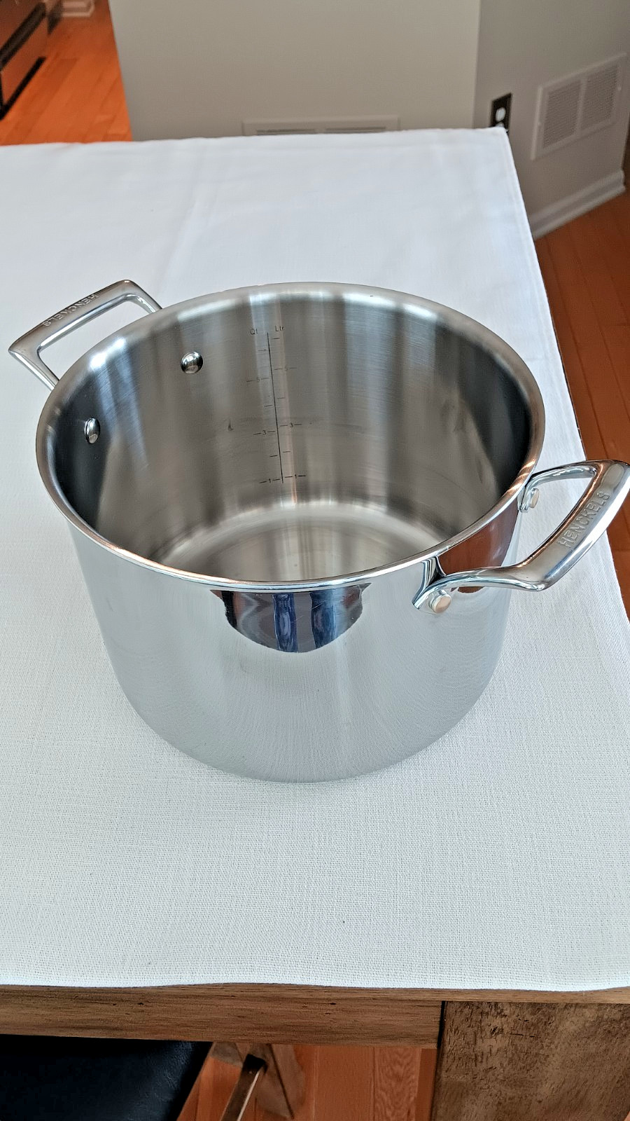 Zwilling J. A. Henckels 18/10 Stainless Steel 8-Quart Stock Pot NO LID