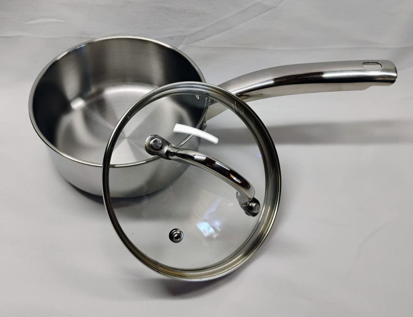 NOS Martha Stewart 1 Qt Saucepan & Lid Stainless Steel Macy’s Exclusive, W/O BOX