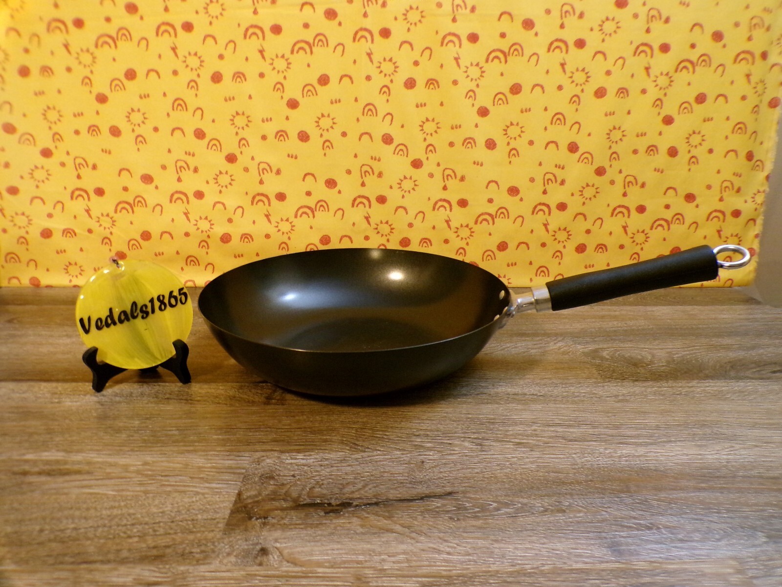 Wok Medium Metal Non-Stick Plastic Handle 12″ Diameter 2-3/4″ High w/Flat Bottom